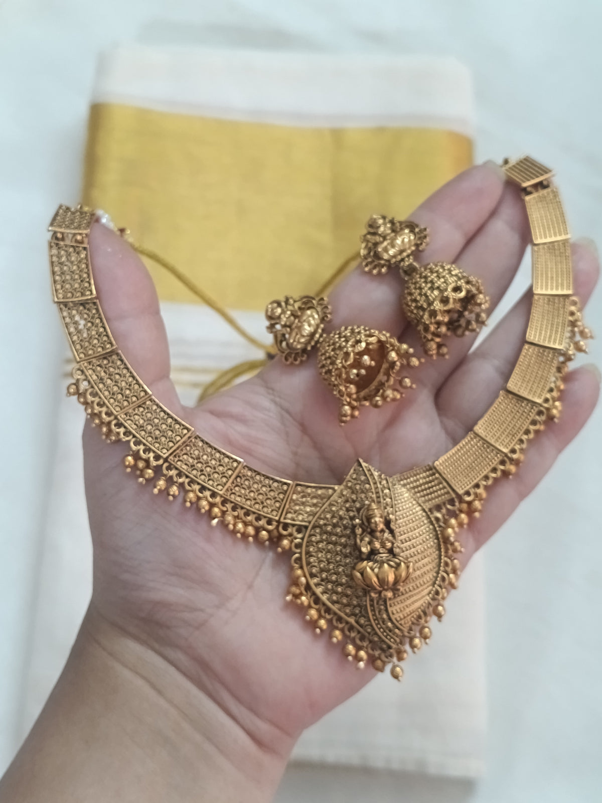 Matte Finish Lakshmi Necklace Set V226
