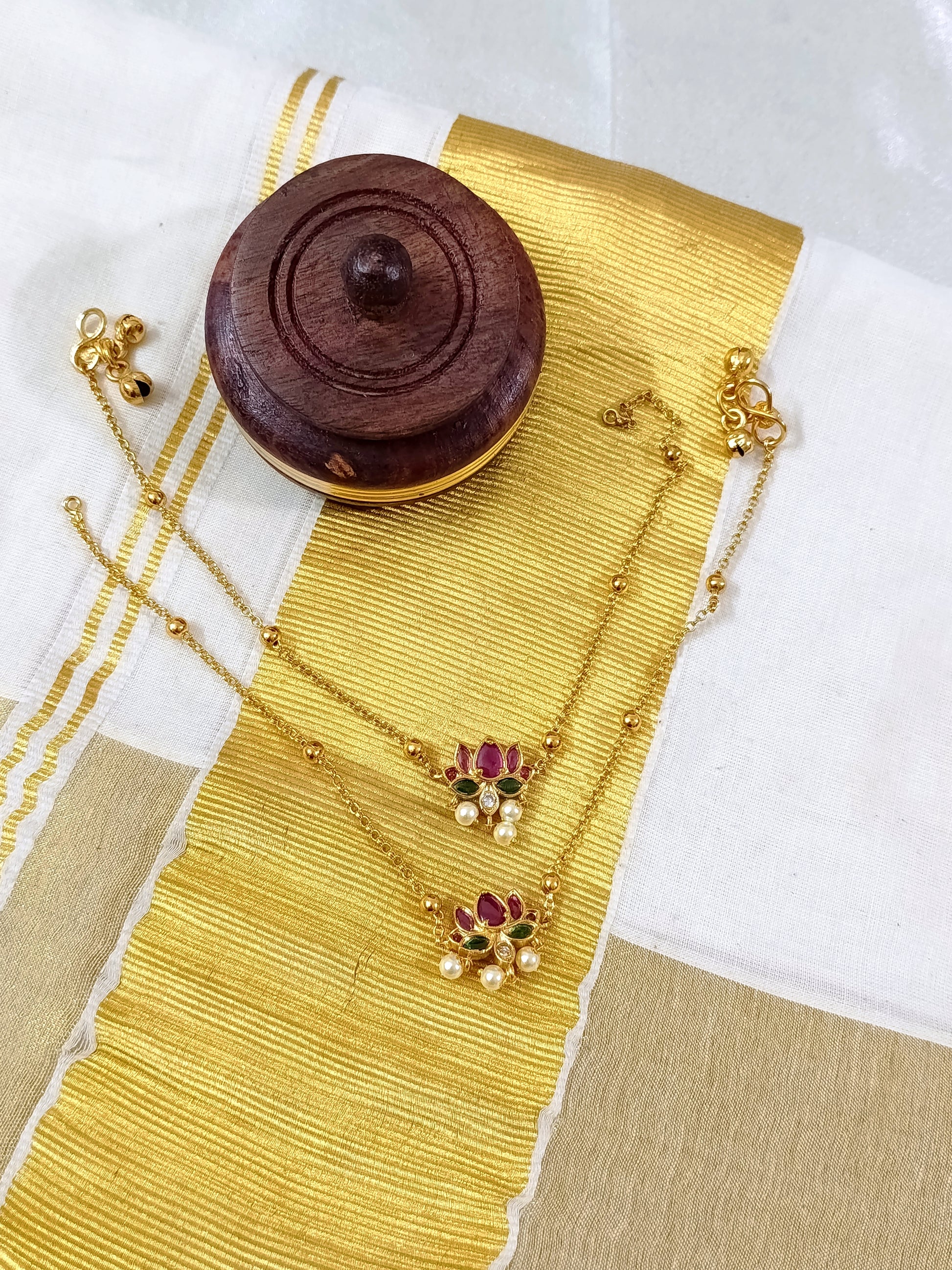 Lotus Anklet V2