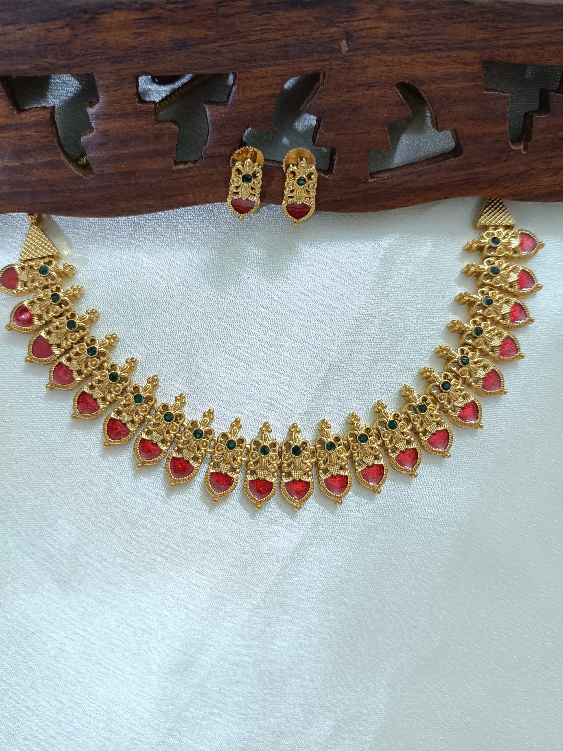 Sreemukhi Necklace