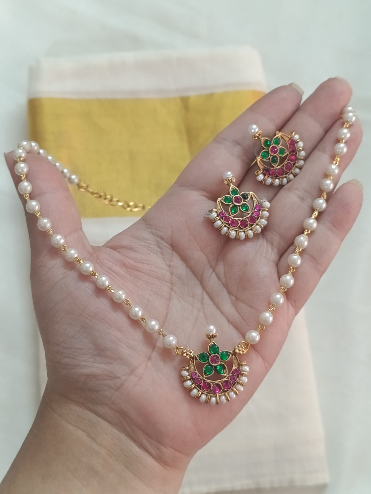 Pearl Necklace Set V221