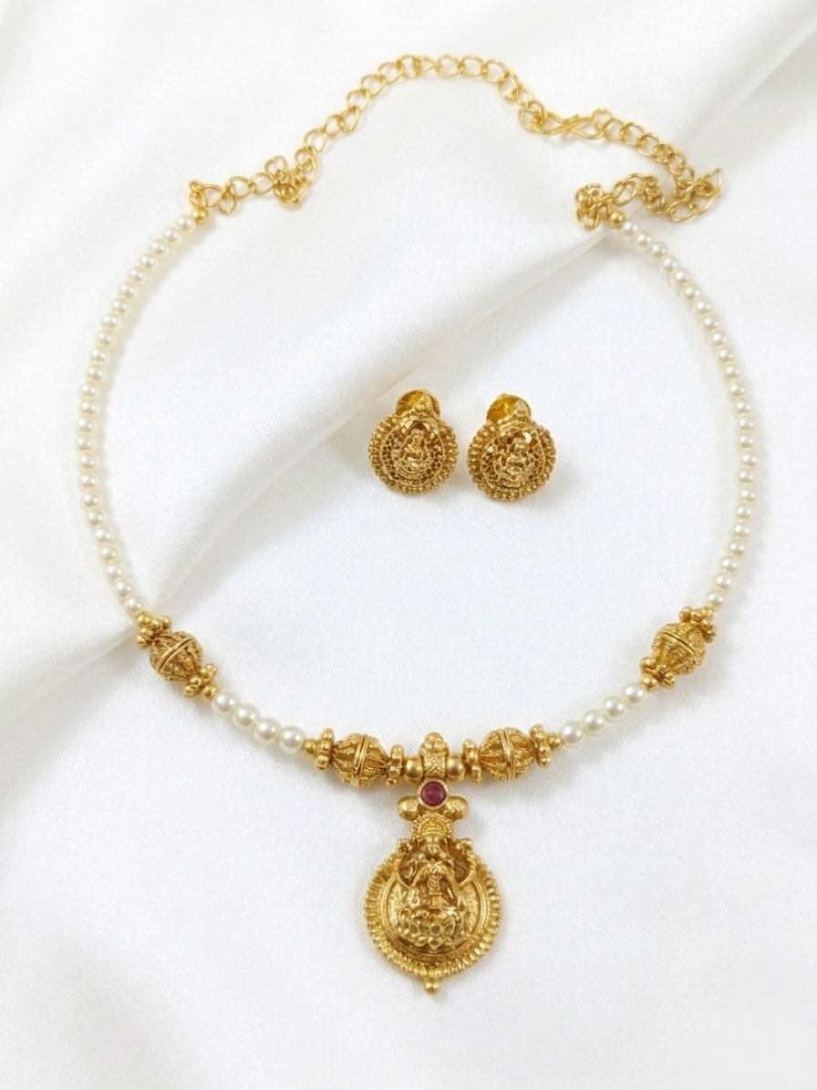 Hot selling Pearl Lakshmi Hasli Necklace Set
