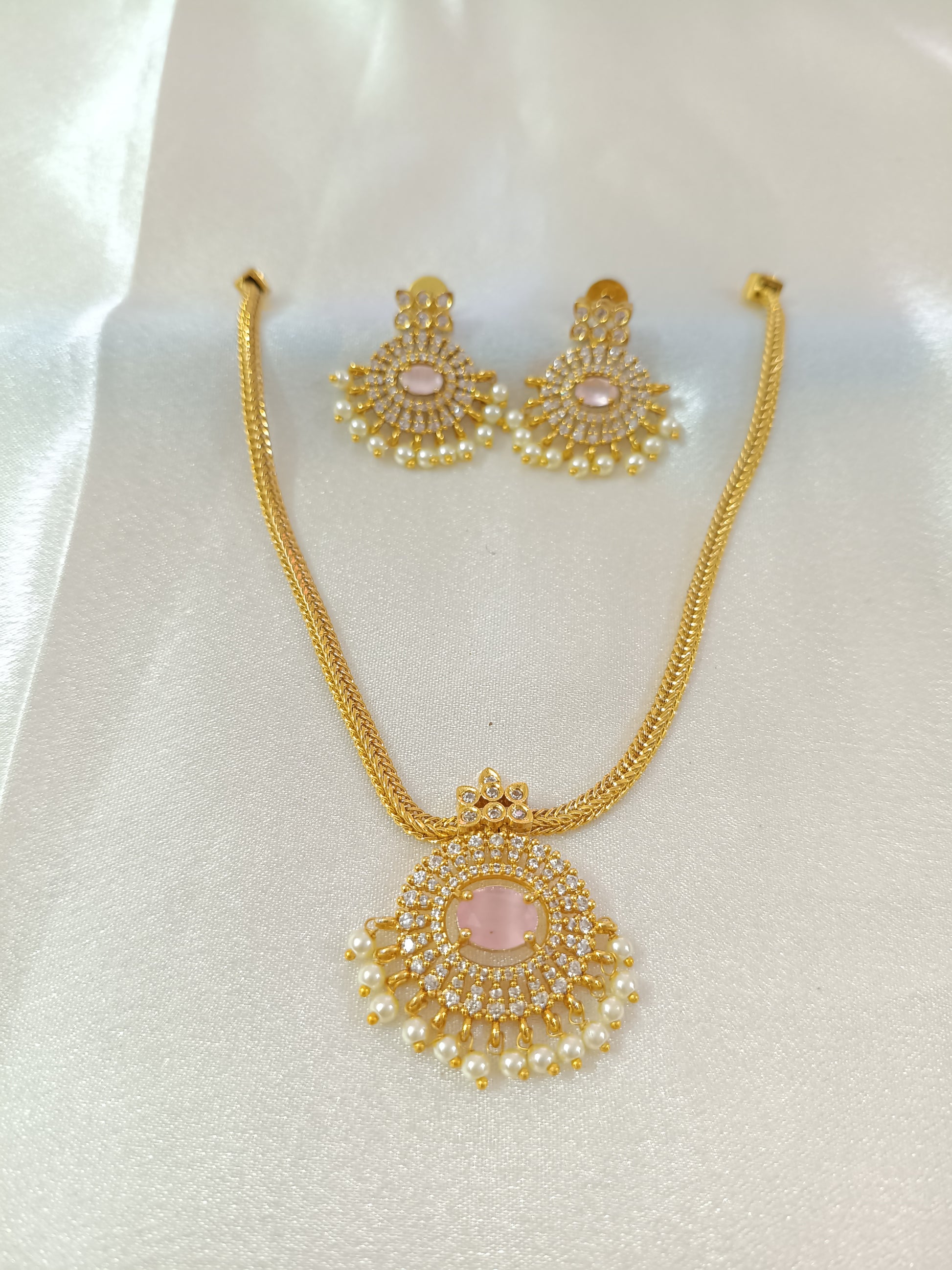 AD Stone Necklace Set V40