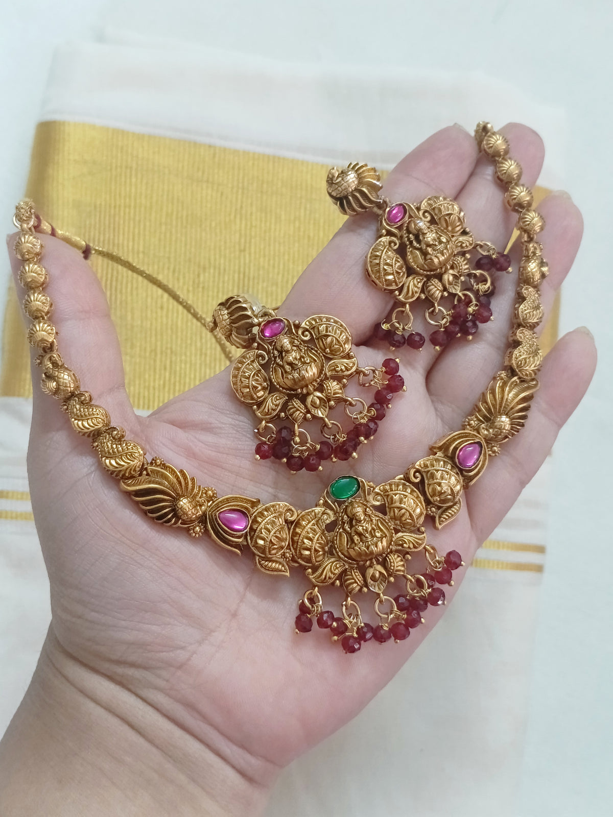 Lakshmi Nagas Necklace Set V210