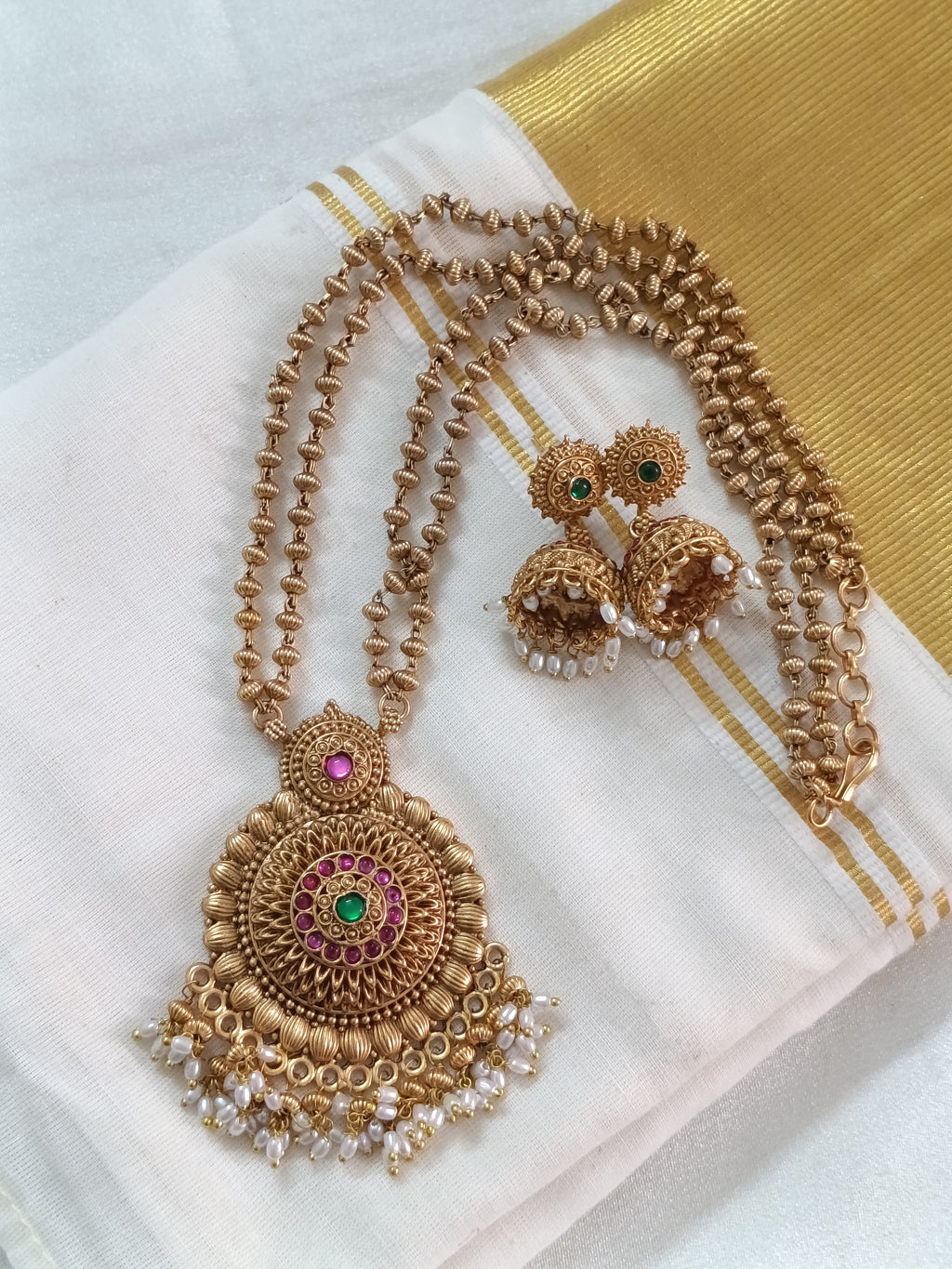 Non Idol Pendant Mid Long Necklace Set V21