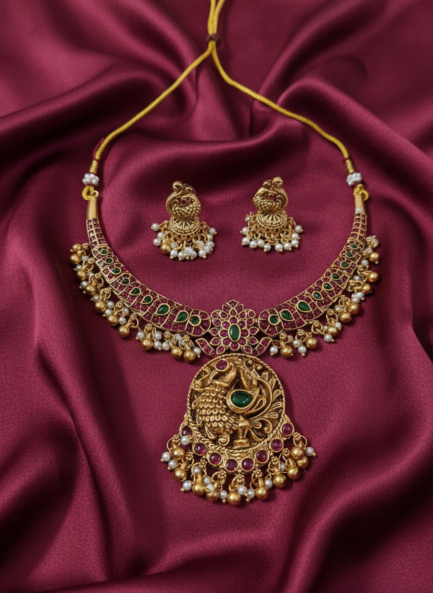 Kemp Stone Peacock Bead Necklace Set