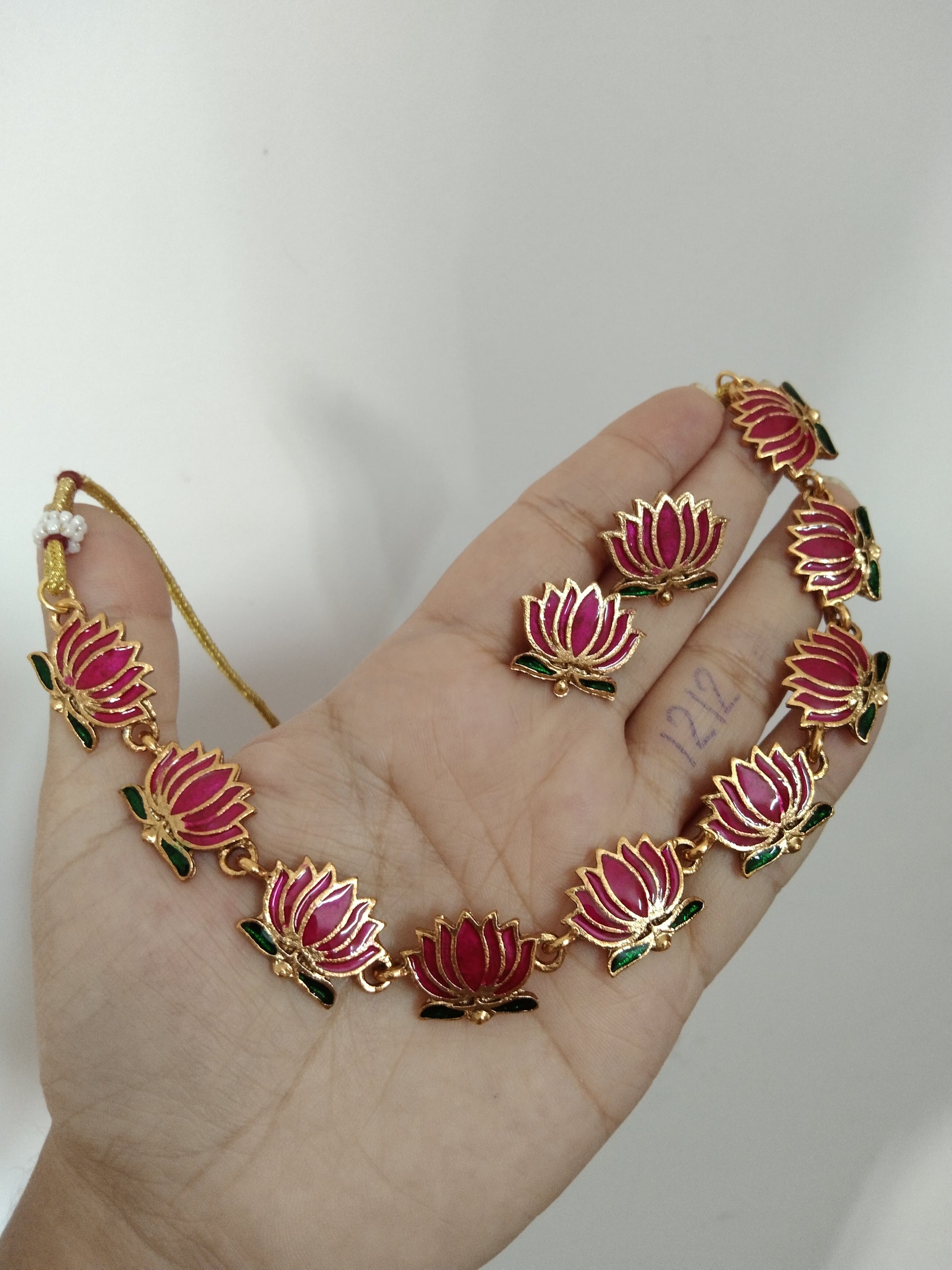 Lotus Necklace Set V3