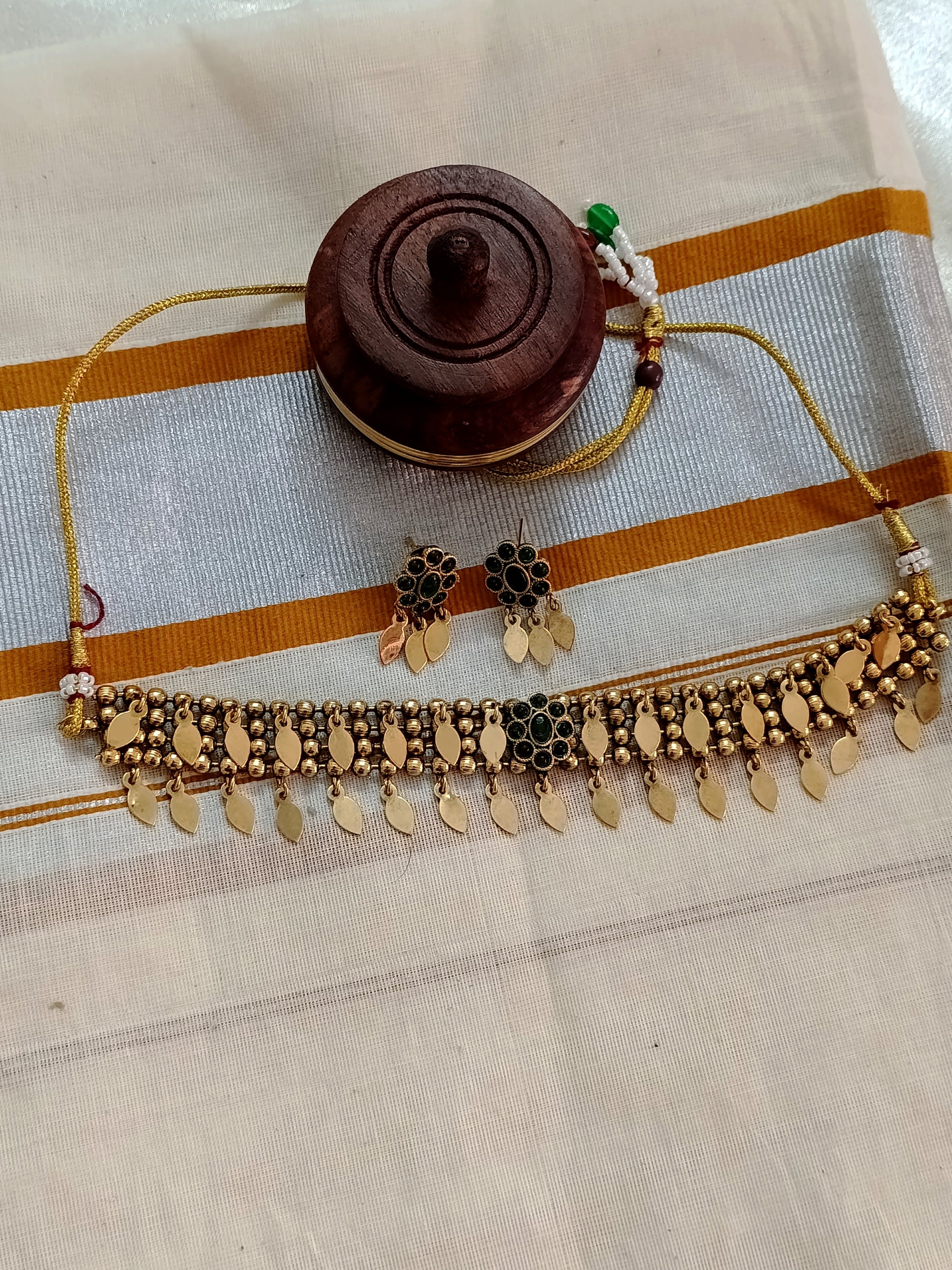 Floral Elakathali Choker Set