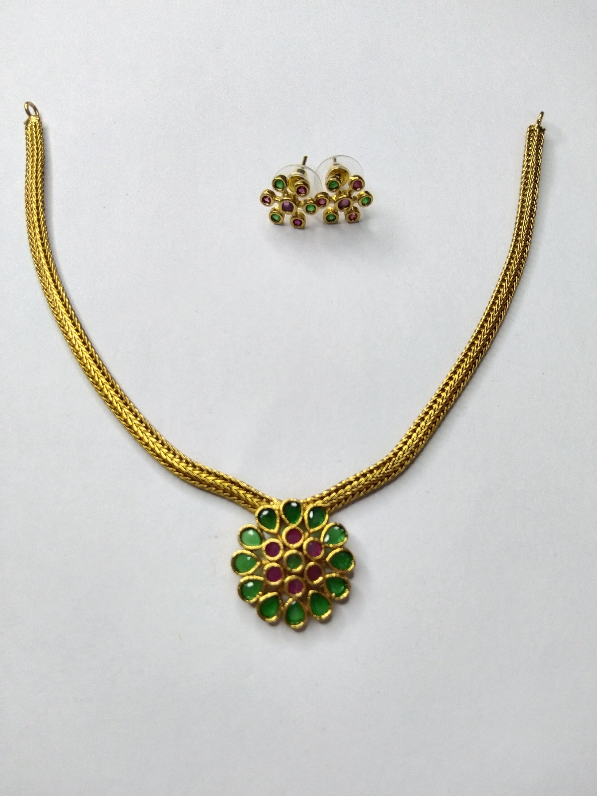 Green Ruby Floral Choker Set