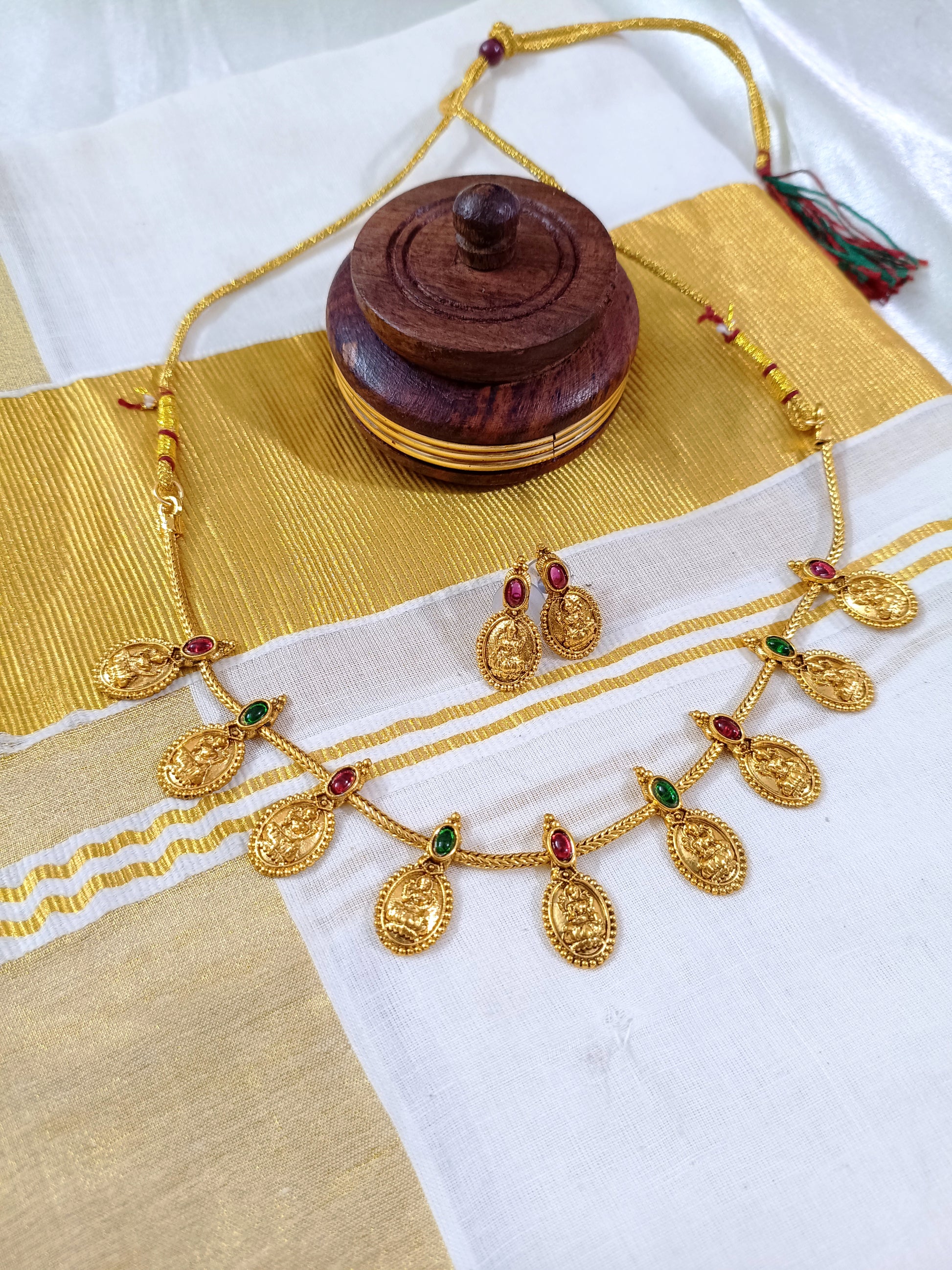 Budget Lakshmi Necklace Set