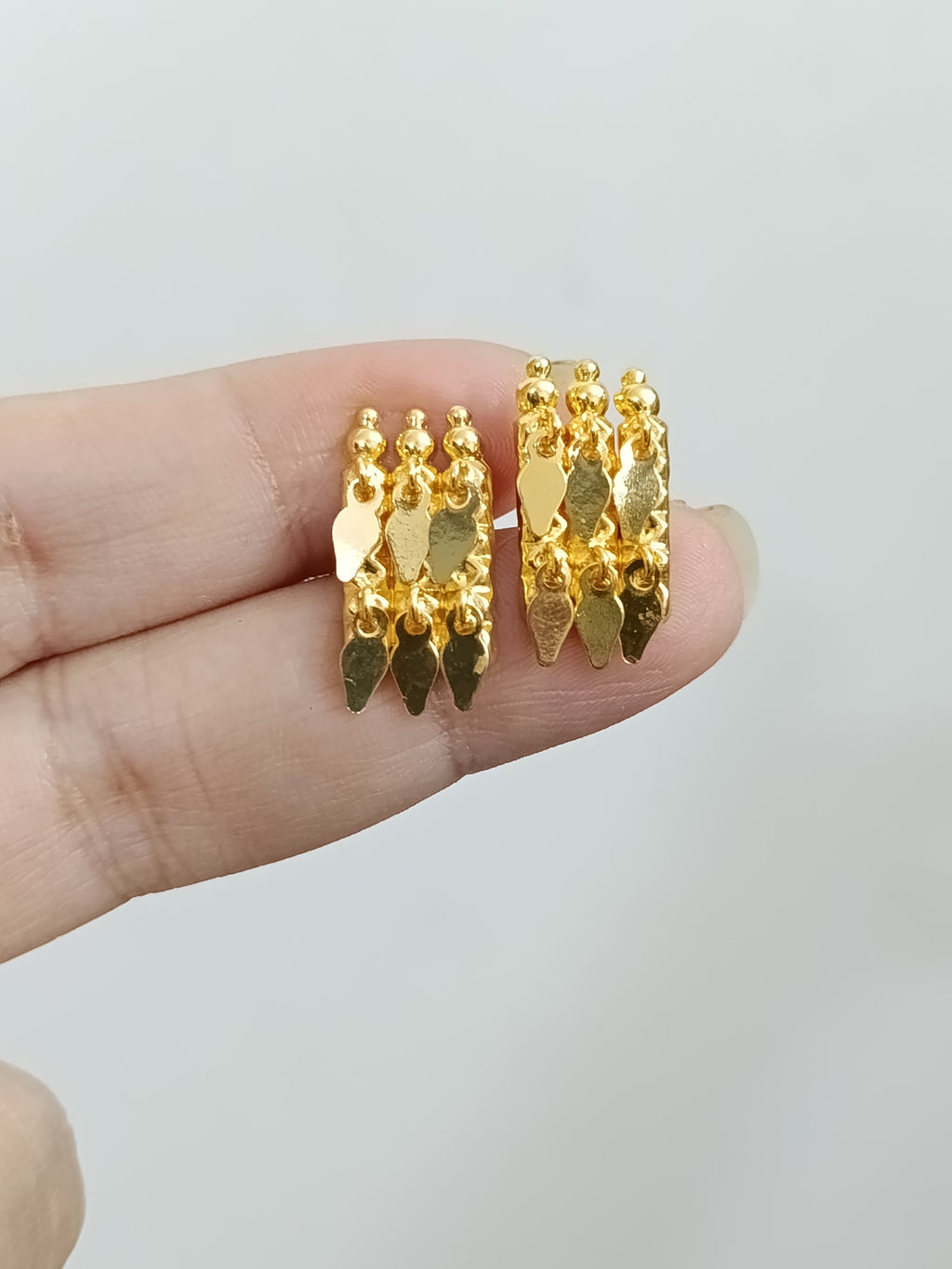 Micro Polish Elakathali Stud Earring