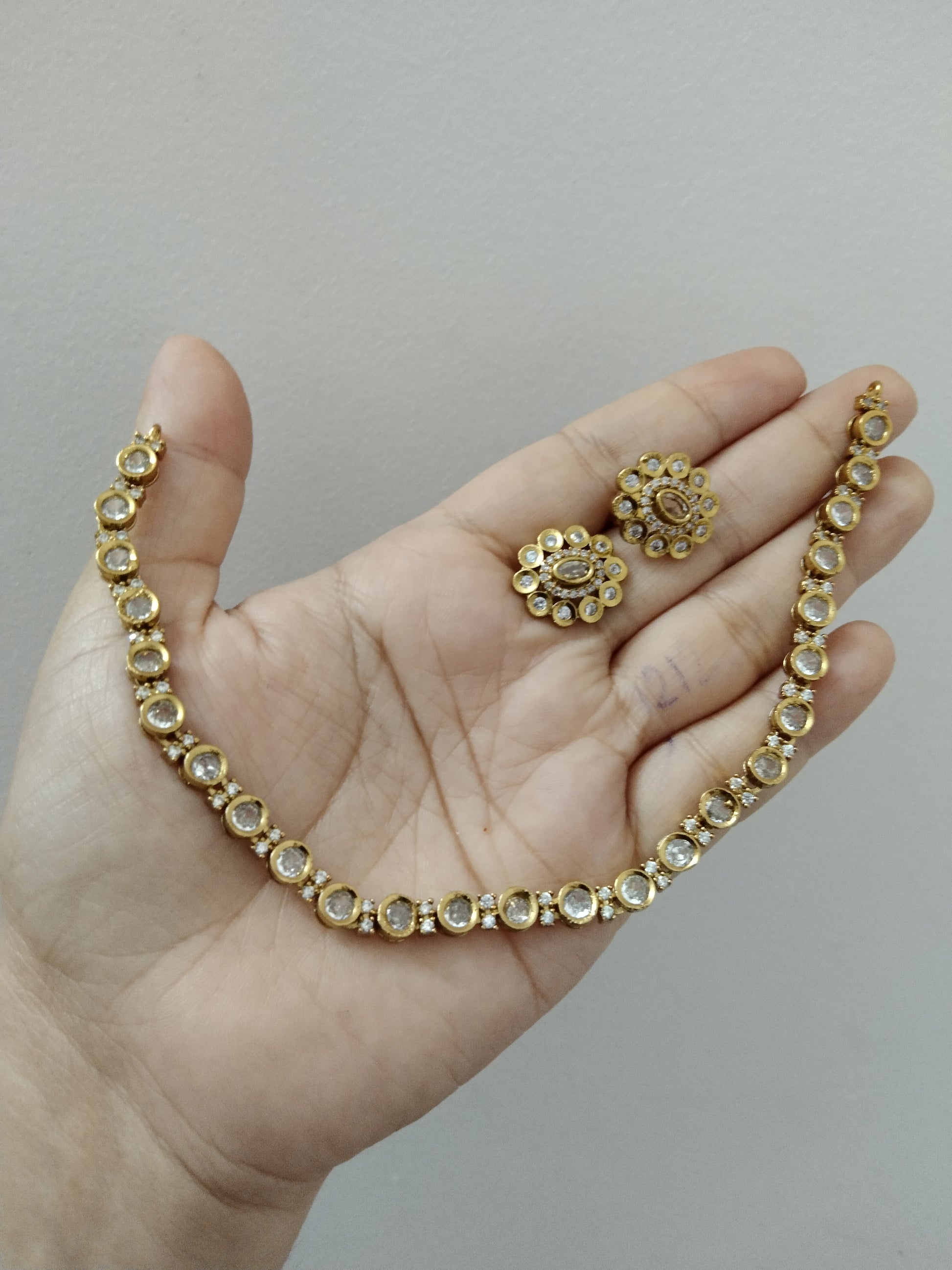 AD stone necklace V4