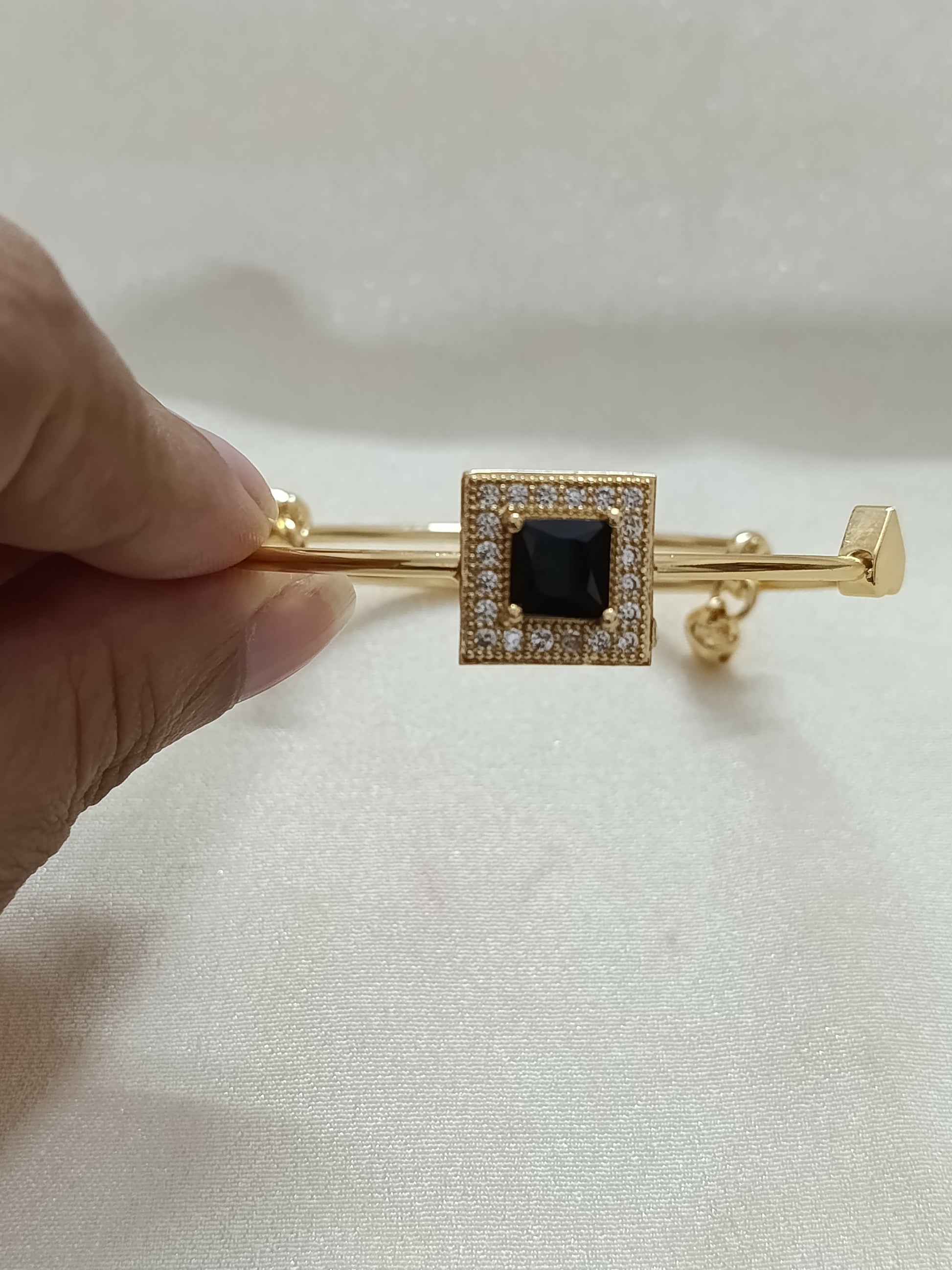 Adjustable Bangle
