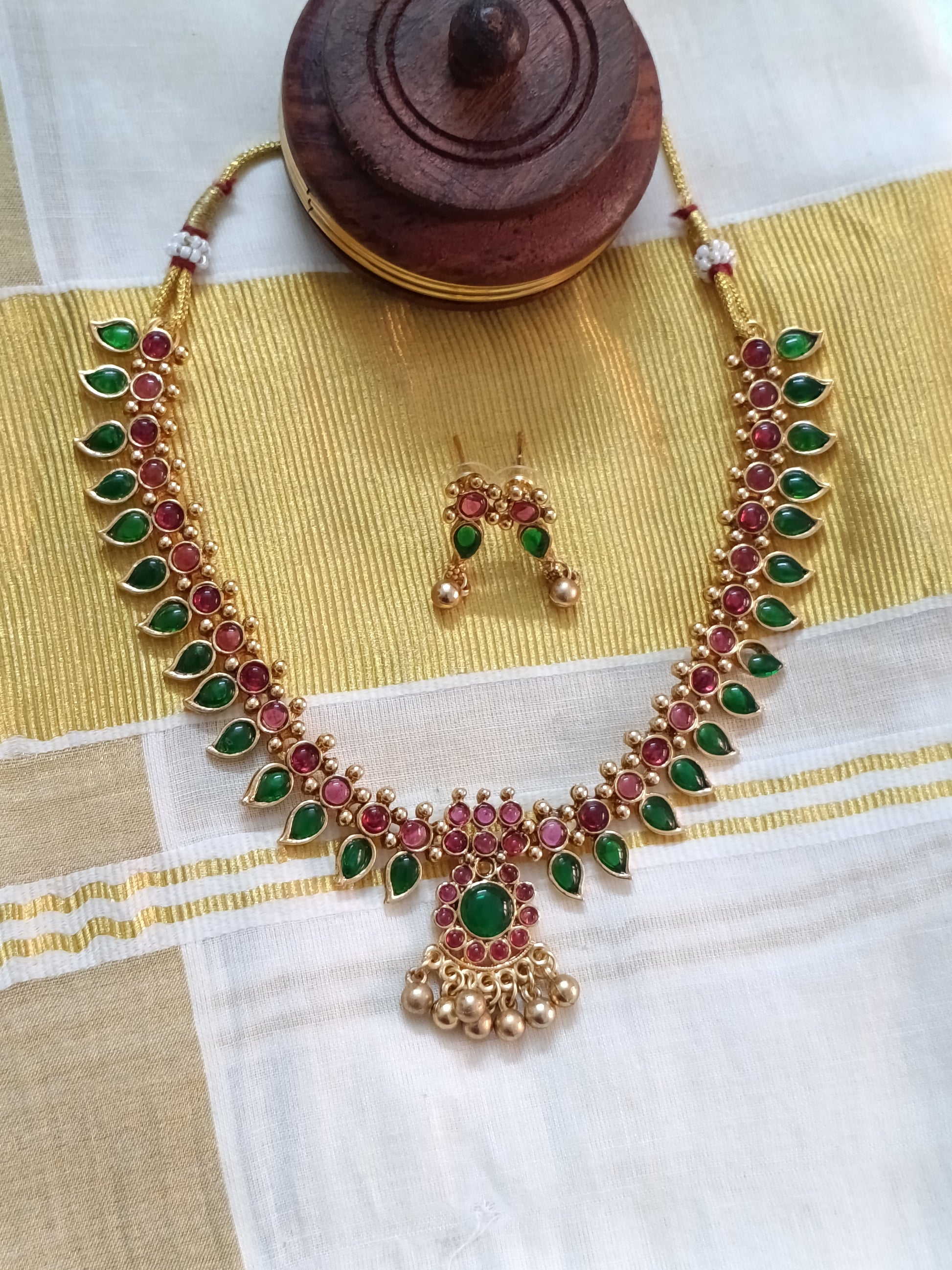 Mullamottu Necklace set V2
