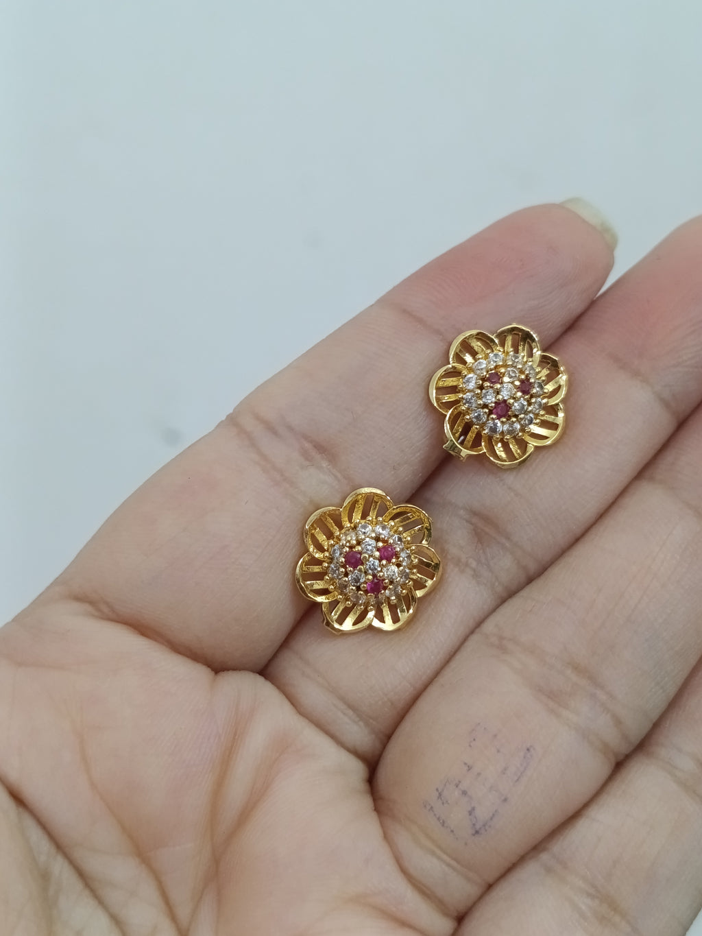 Micro Polish AD Earring V7