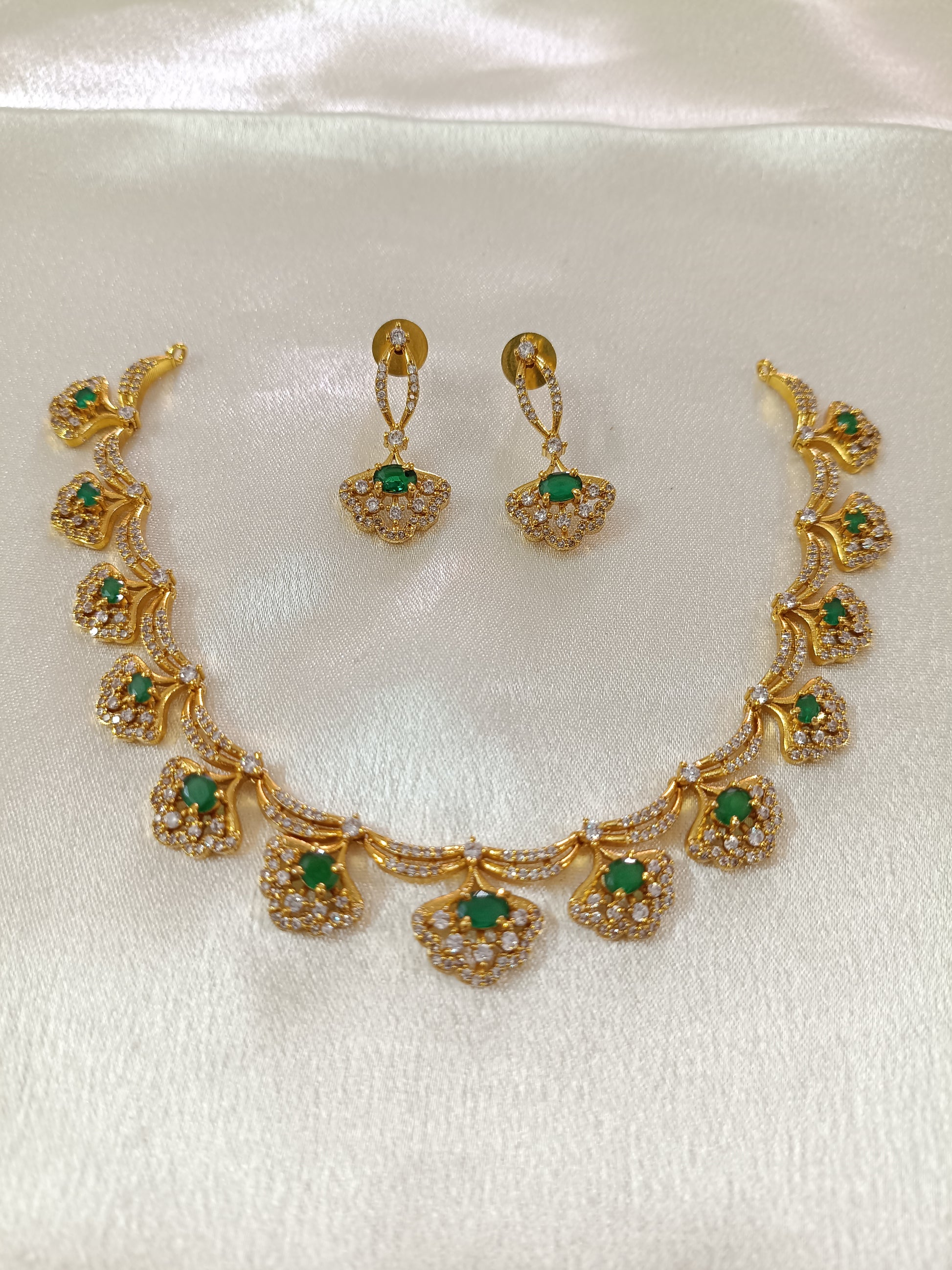 AD Stone Necklace Set V45