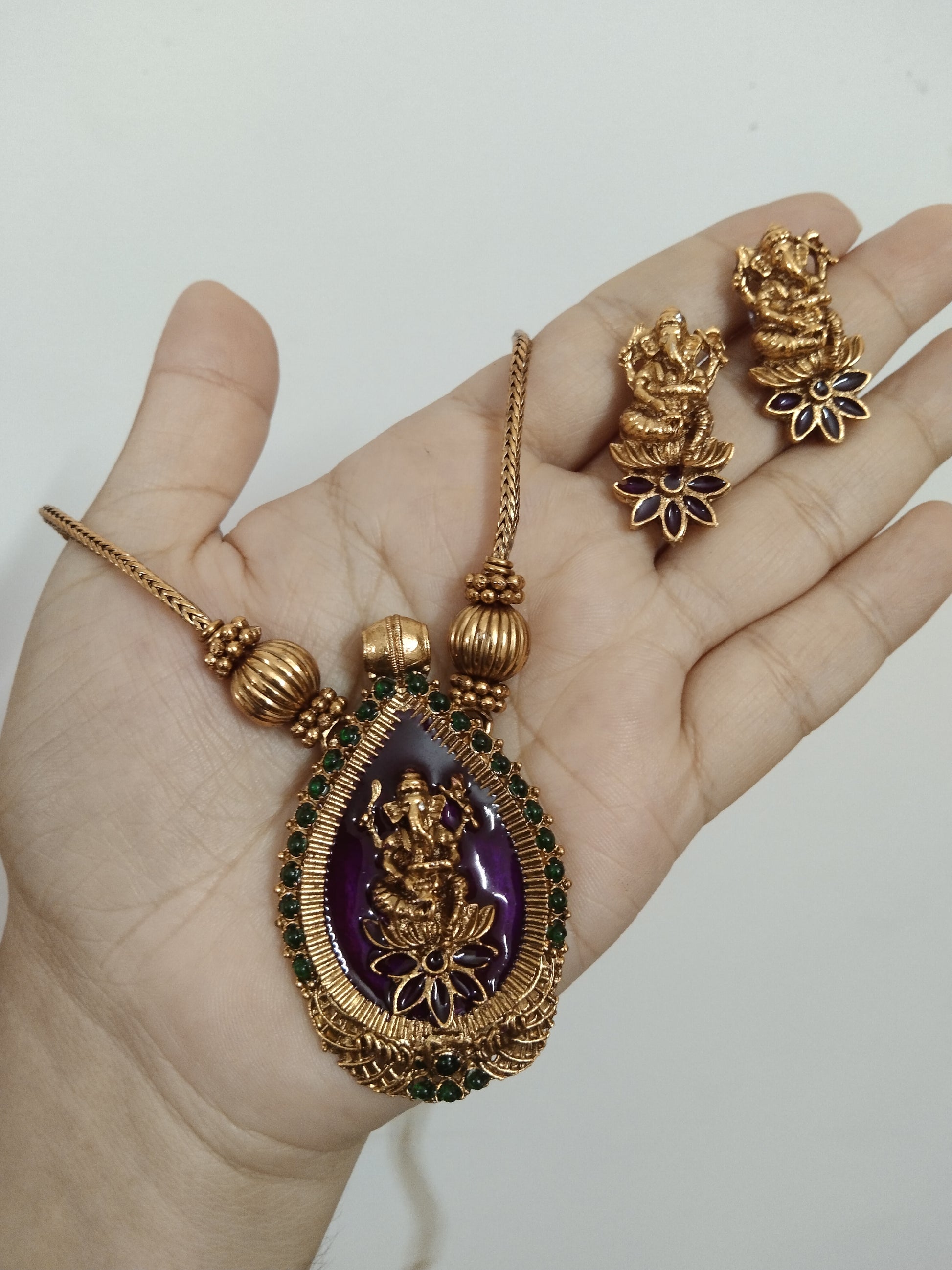 Enamel Ganesh Pendant Necklace Set