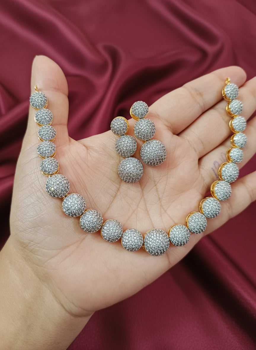 AD Stone Necklace V39