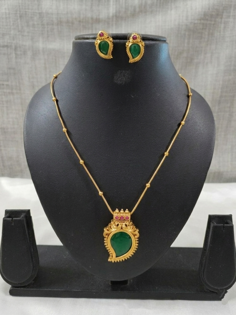 Matte Finish Palakka Mango Pendant Mid Long Necklace Set V1