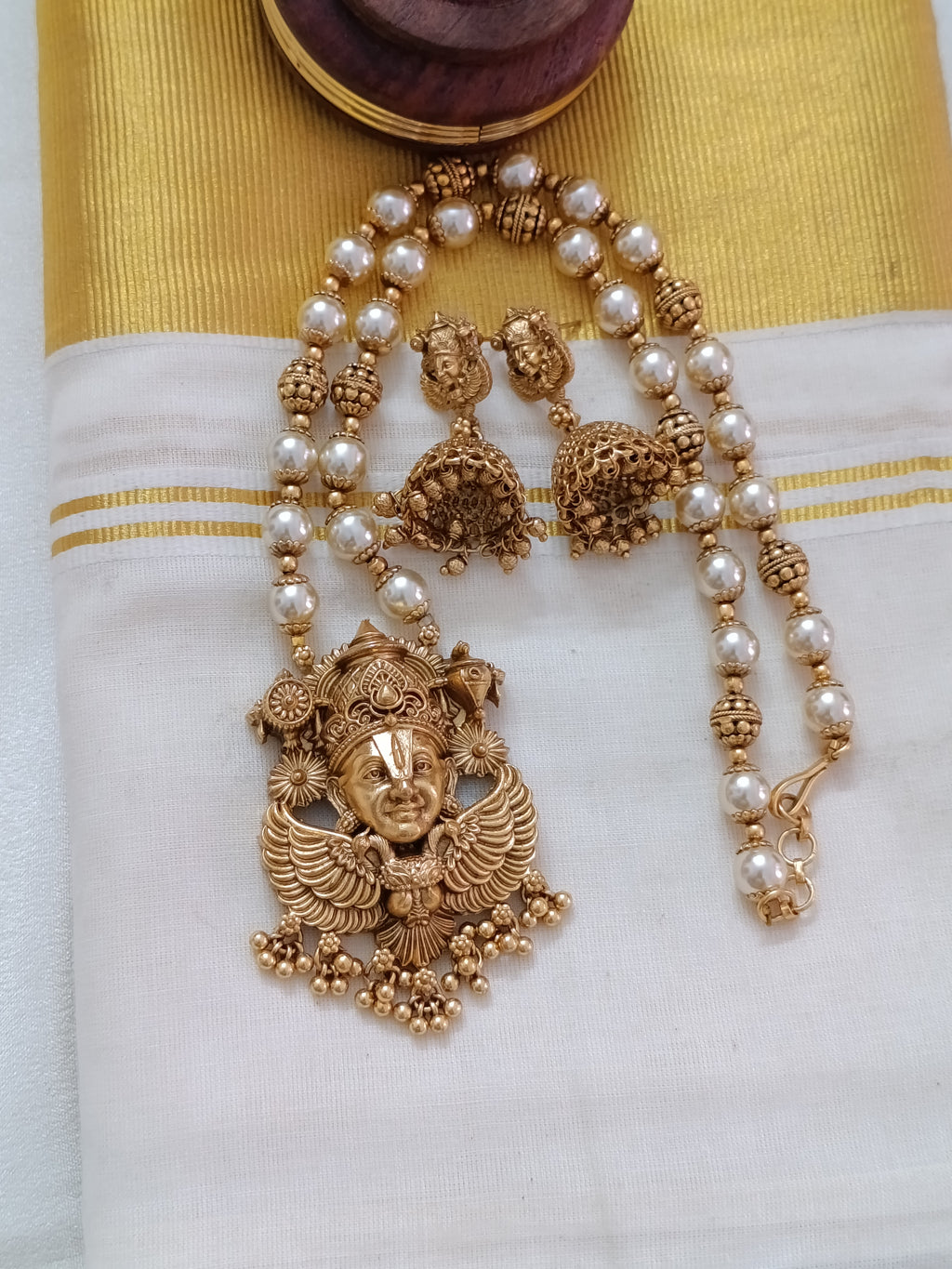 Divine Pearl Mid Long Necklace Set