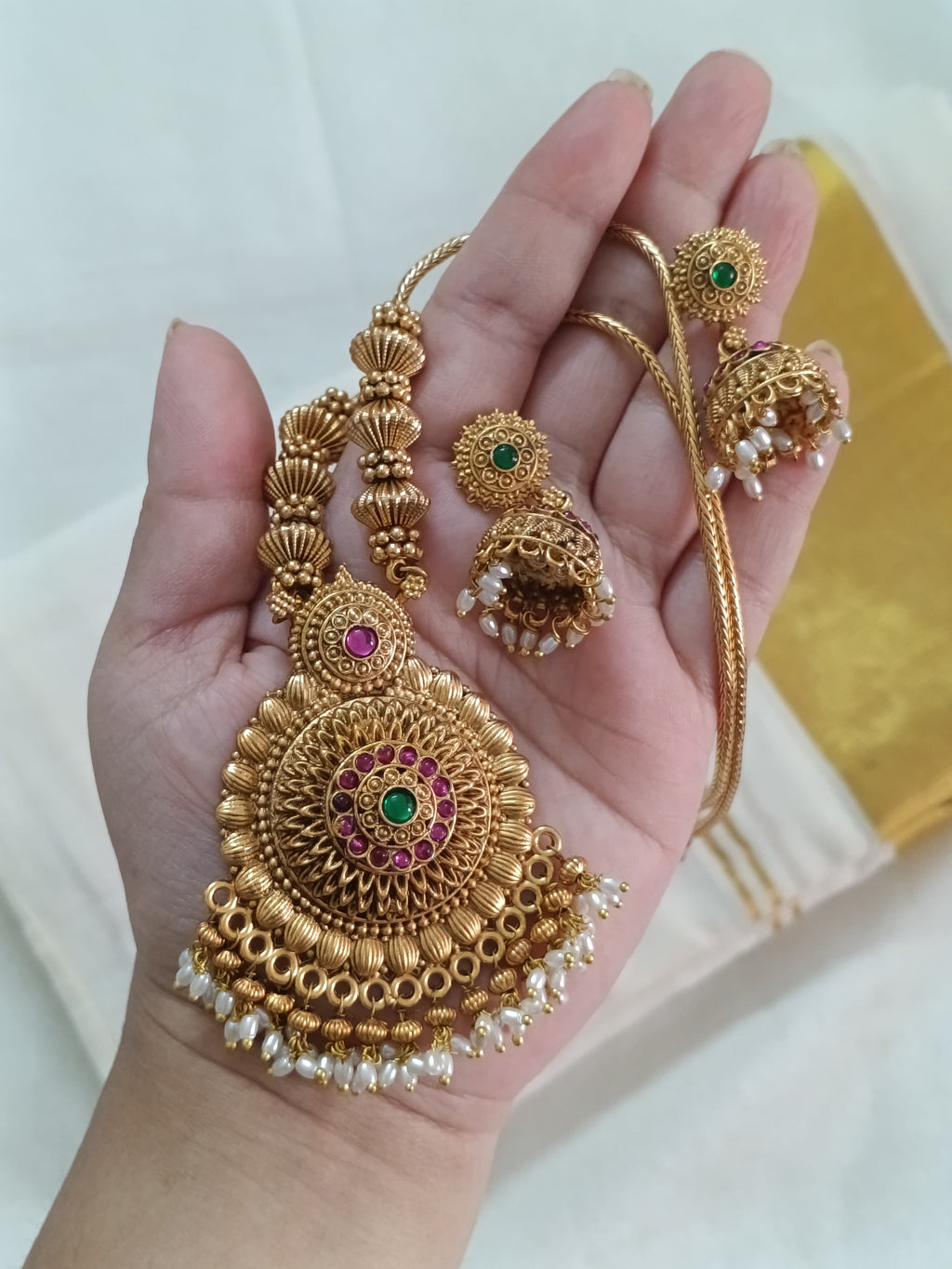 Non Idol Pendant Mid Long Necklace Set V18