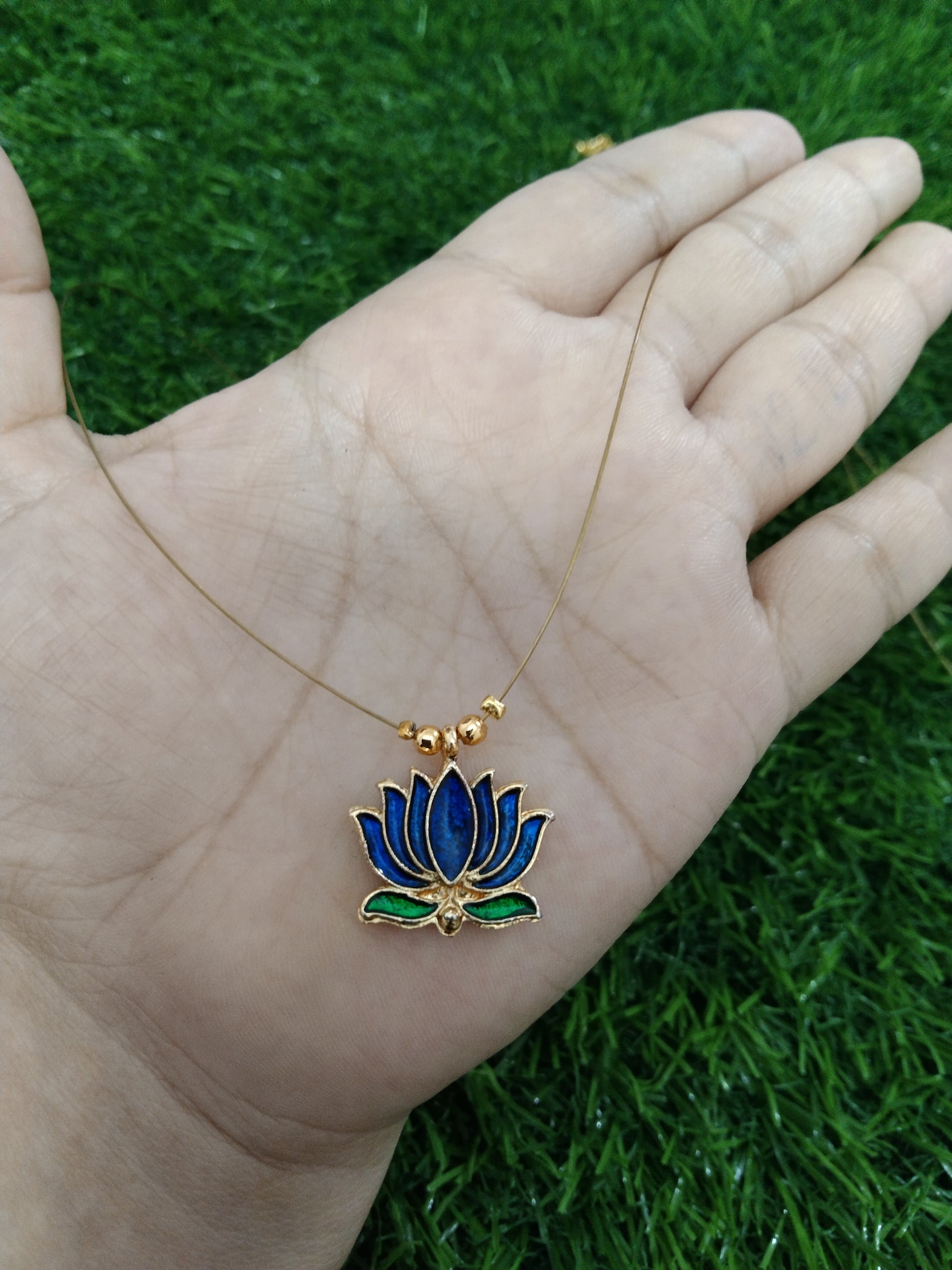 Lotus Invisible Chain Set Without Stud