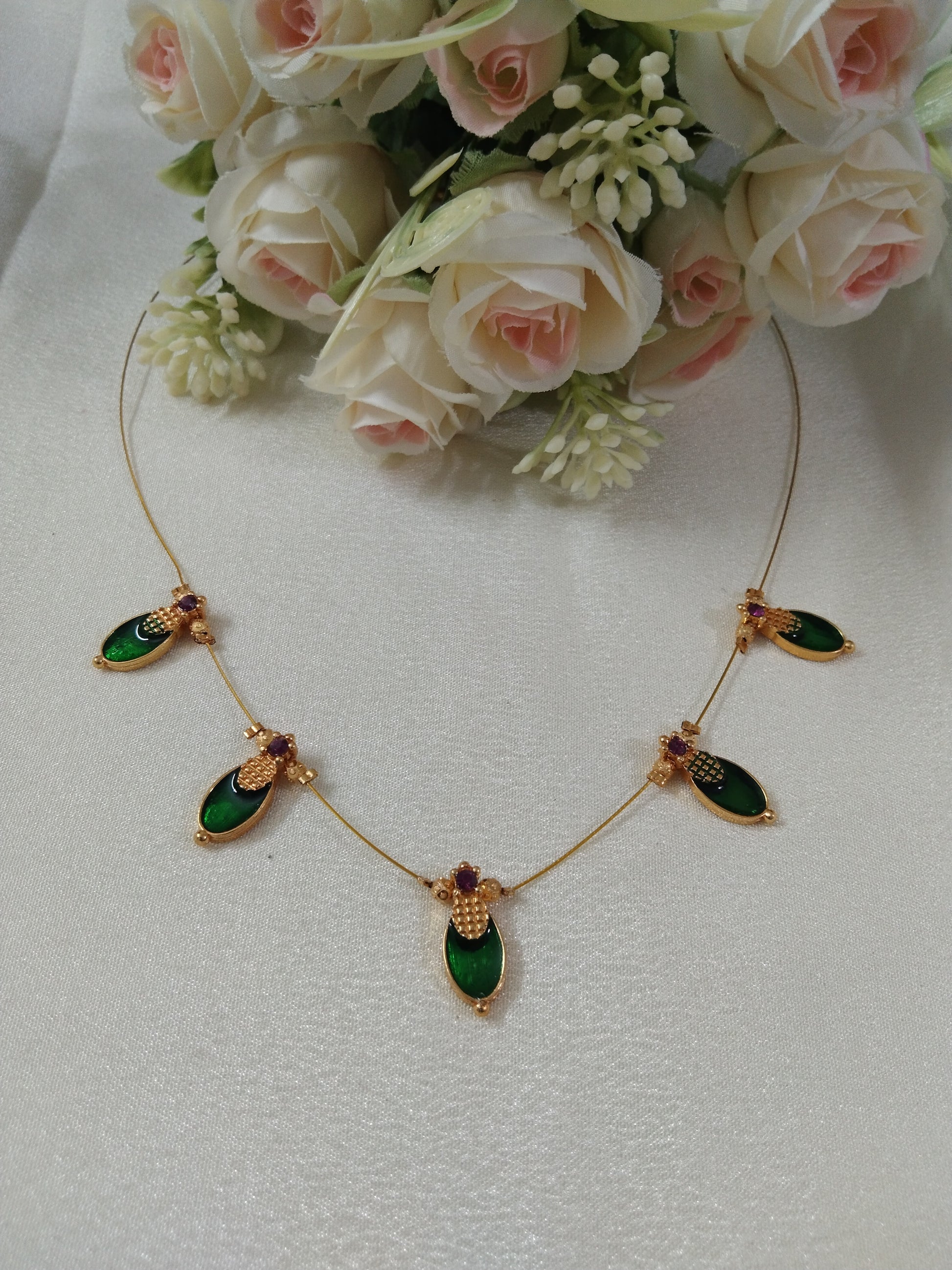 Invisible Nagapadam Necklace Set