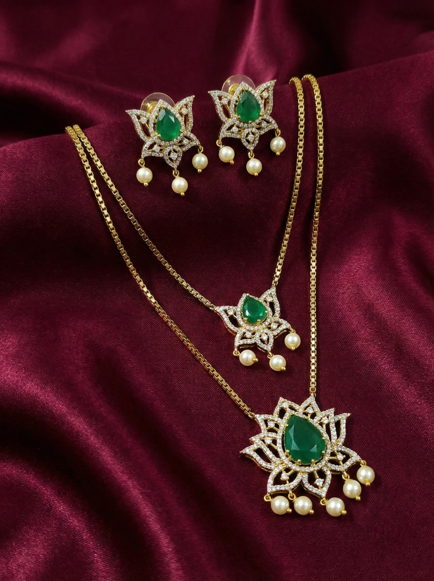 2 Line AD Padma Long Necklace Set