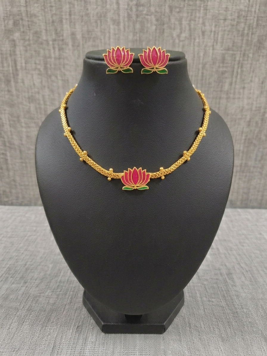 Lotus Motif Choker