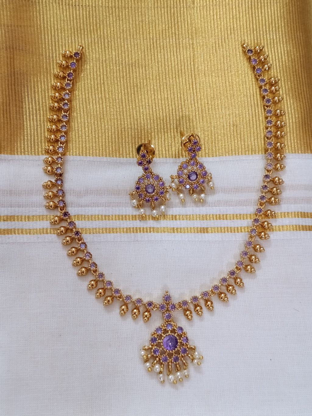 Traditional Kemp Stone Necklace Set V3