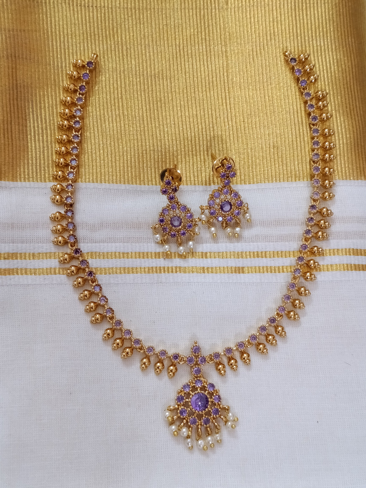 Traditional Kemp Stone Necklace Set V3