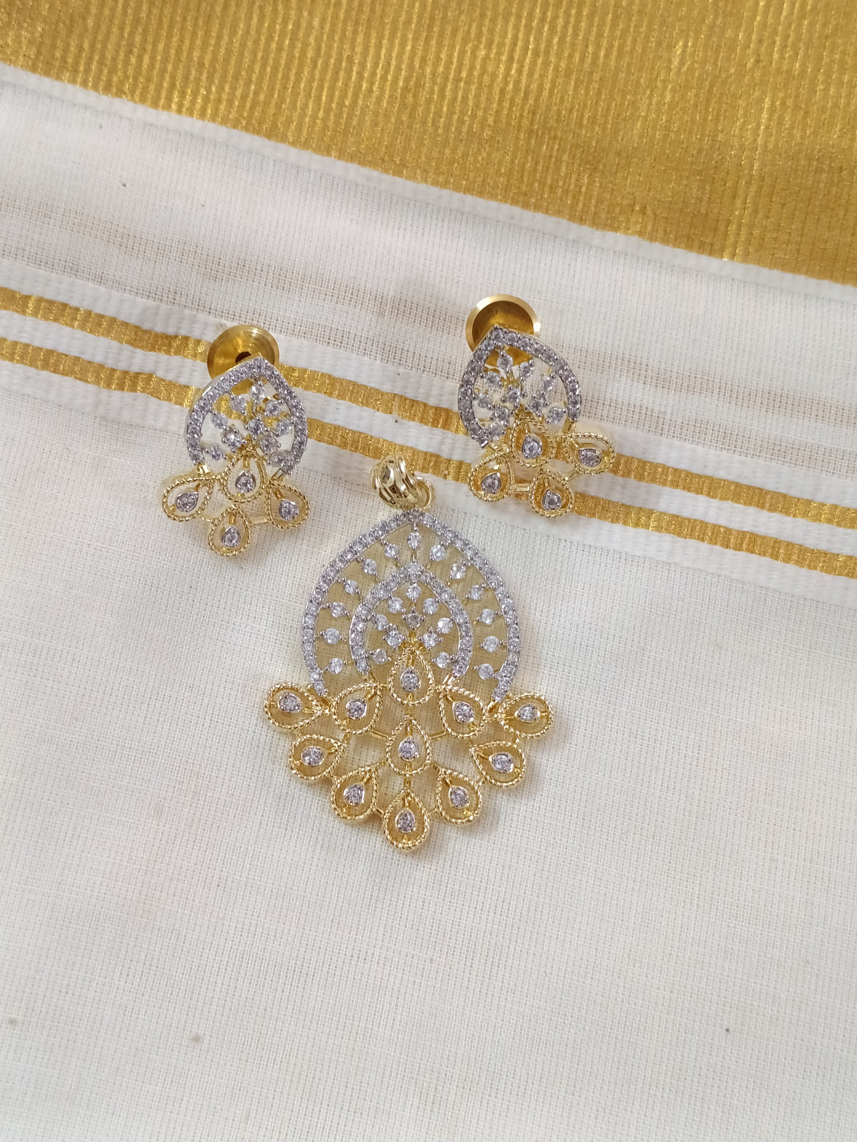 AD Pendant Earring Set