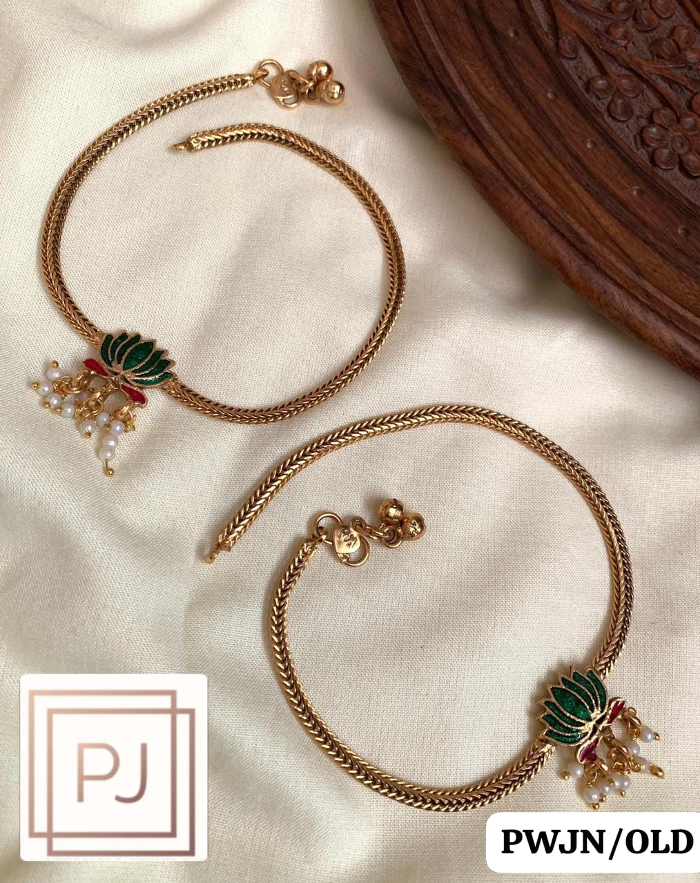 Green Lotus Anklet