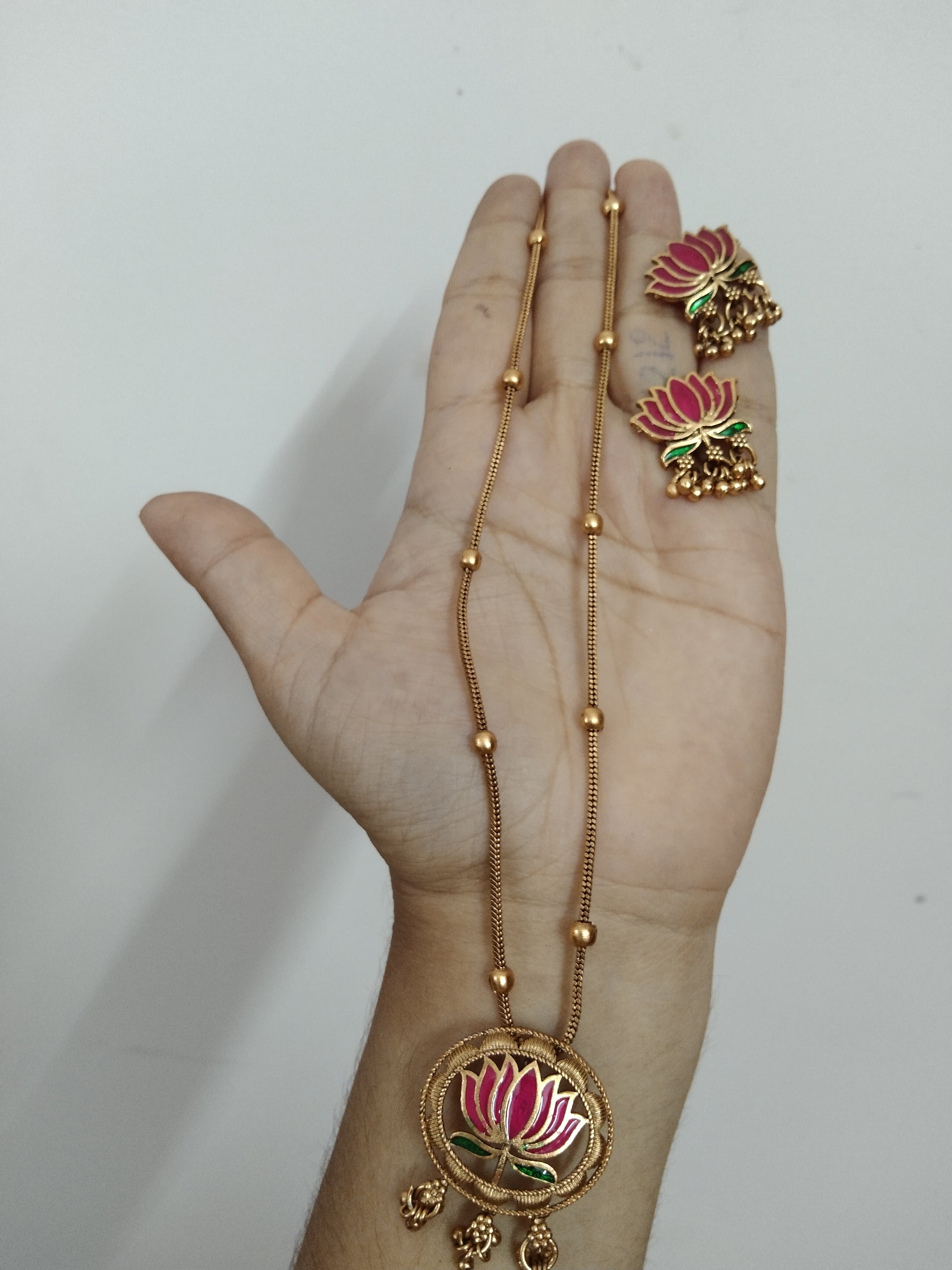 Lotus Pendant Long Necklace Set