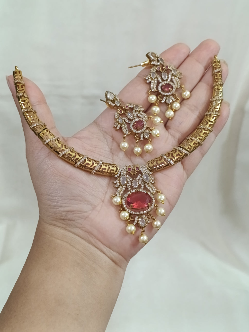 AD Hasli Necklace Set V239