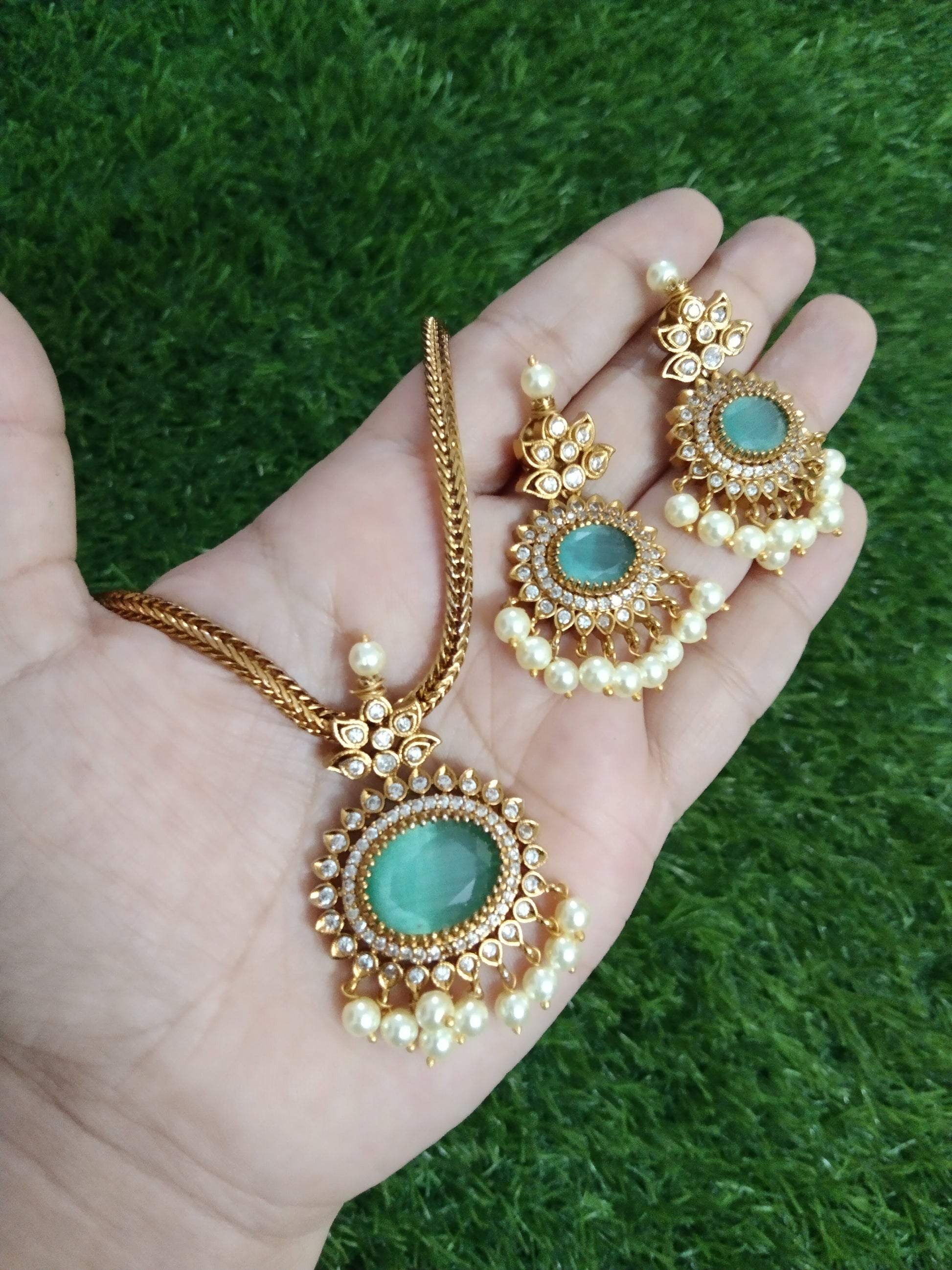 AD Pendant Necklace Set V19