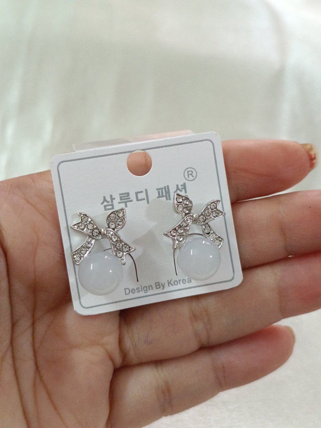 Budget Earring V4