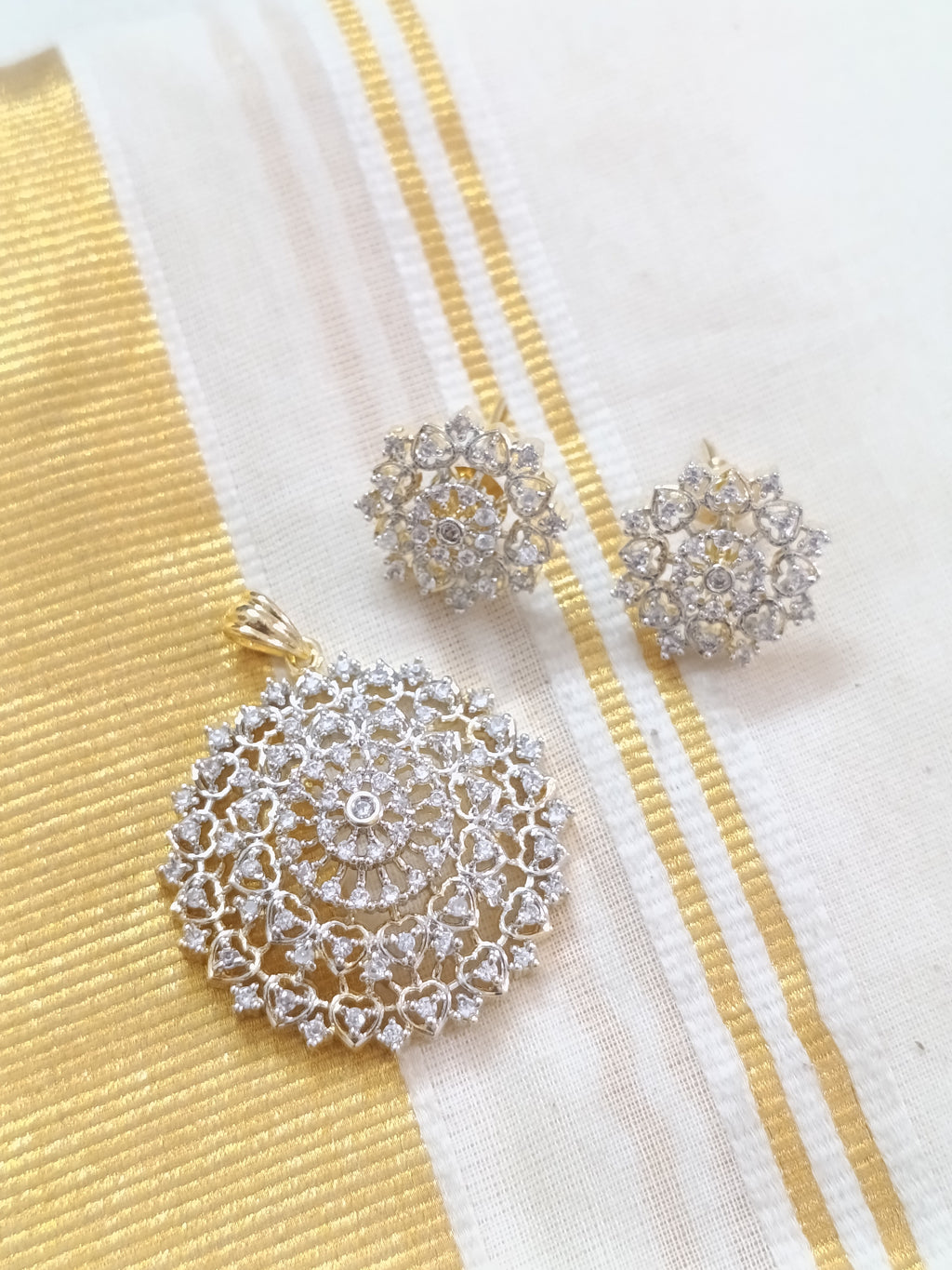 Diamond Replica Pendant Set