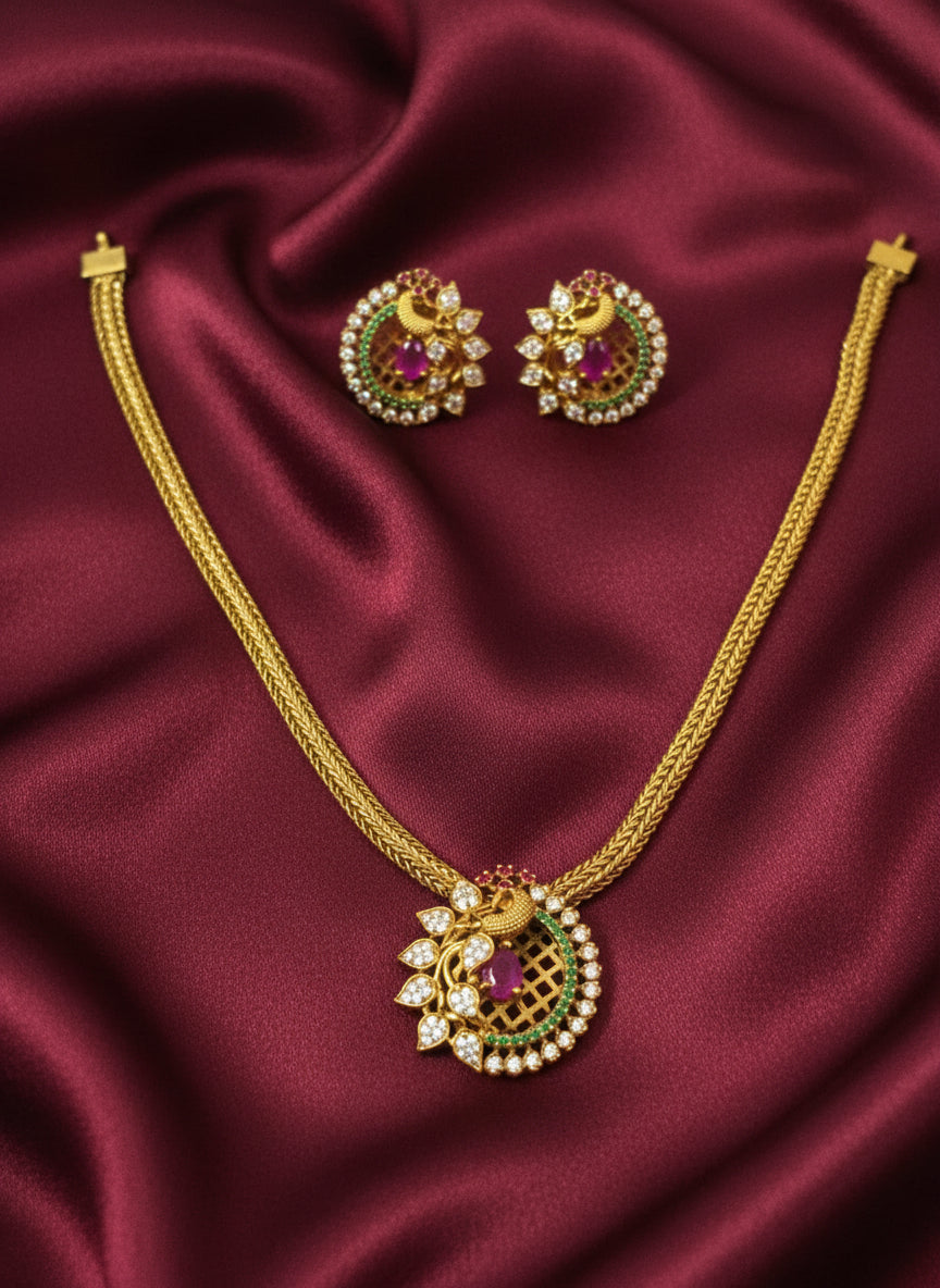 Peacock Mottif Choker Set