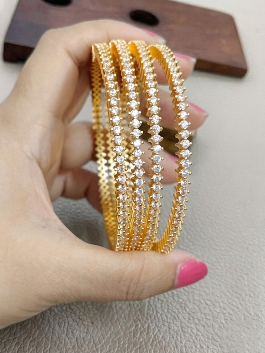 AD Bangles Set of 4 V6