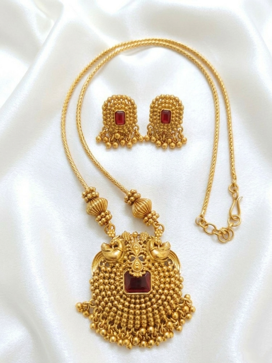 Non Idol Pendant Necklace Set V14