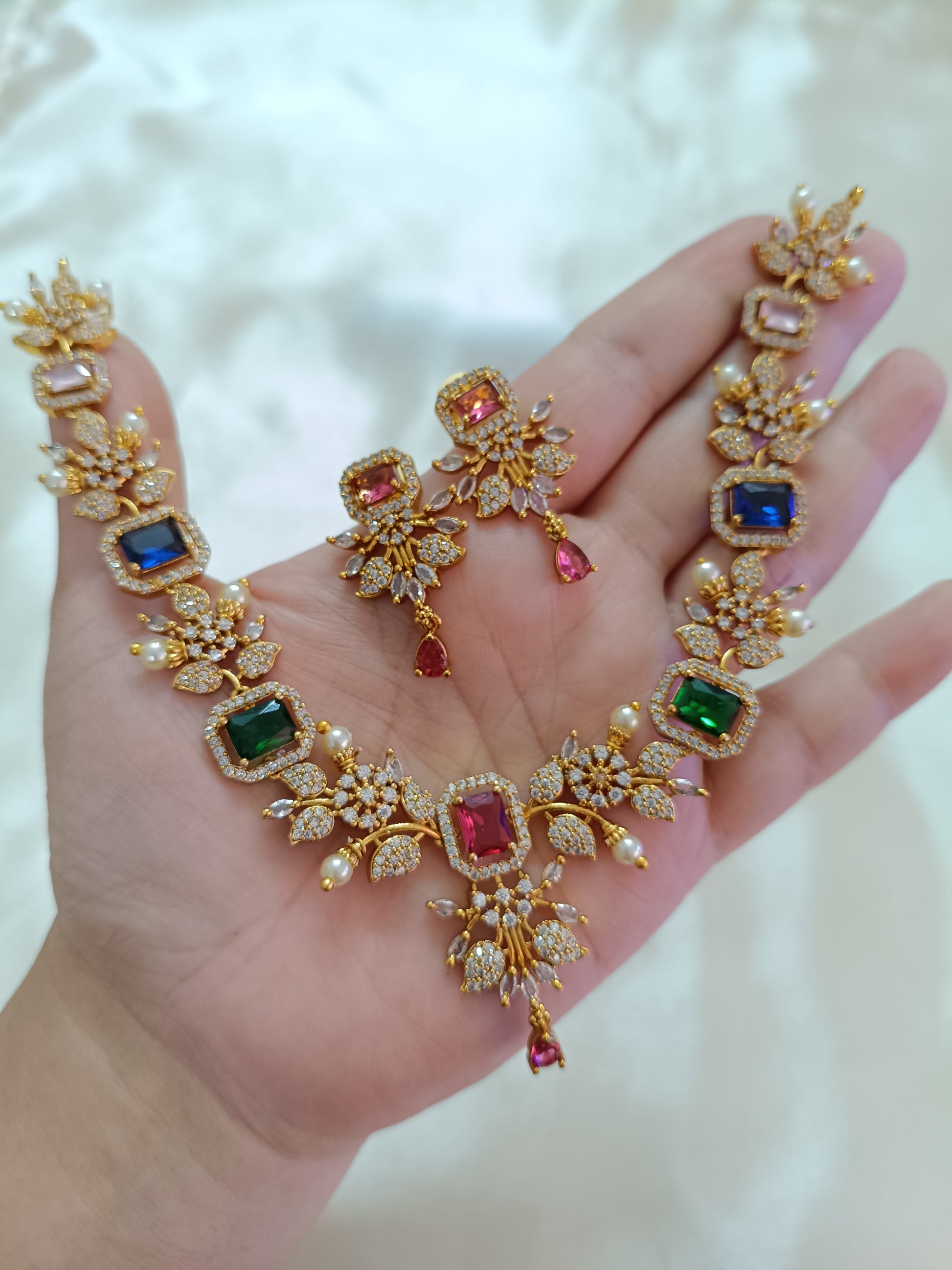 AD Stone Necklace Set V30