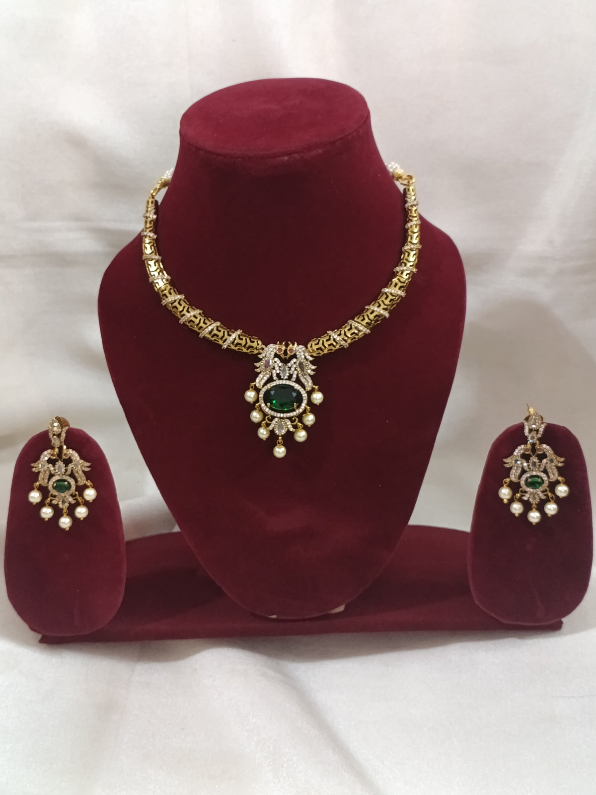 AD Hasli Necklace Set V239