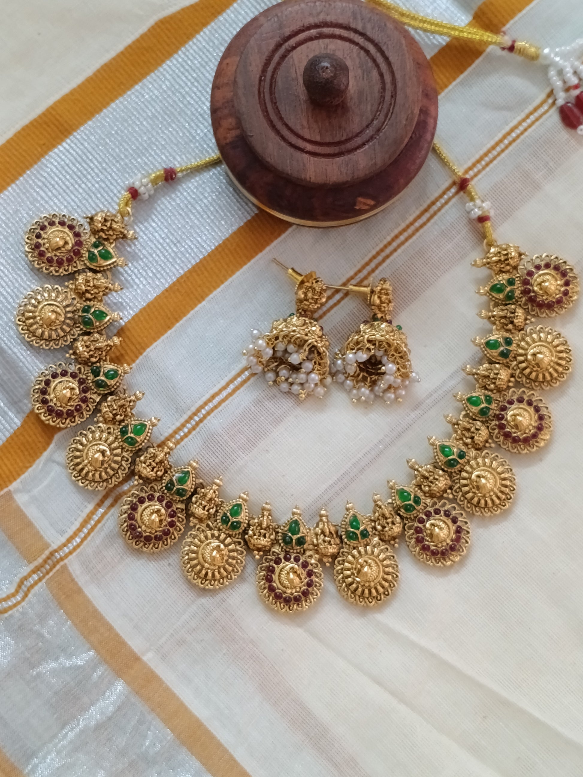 Matte Fusion Coin Necklace Set