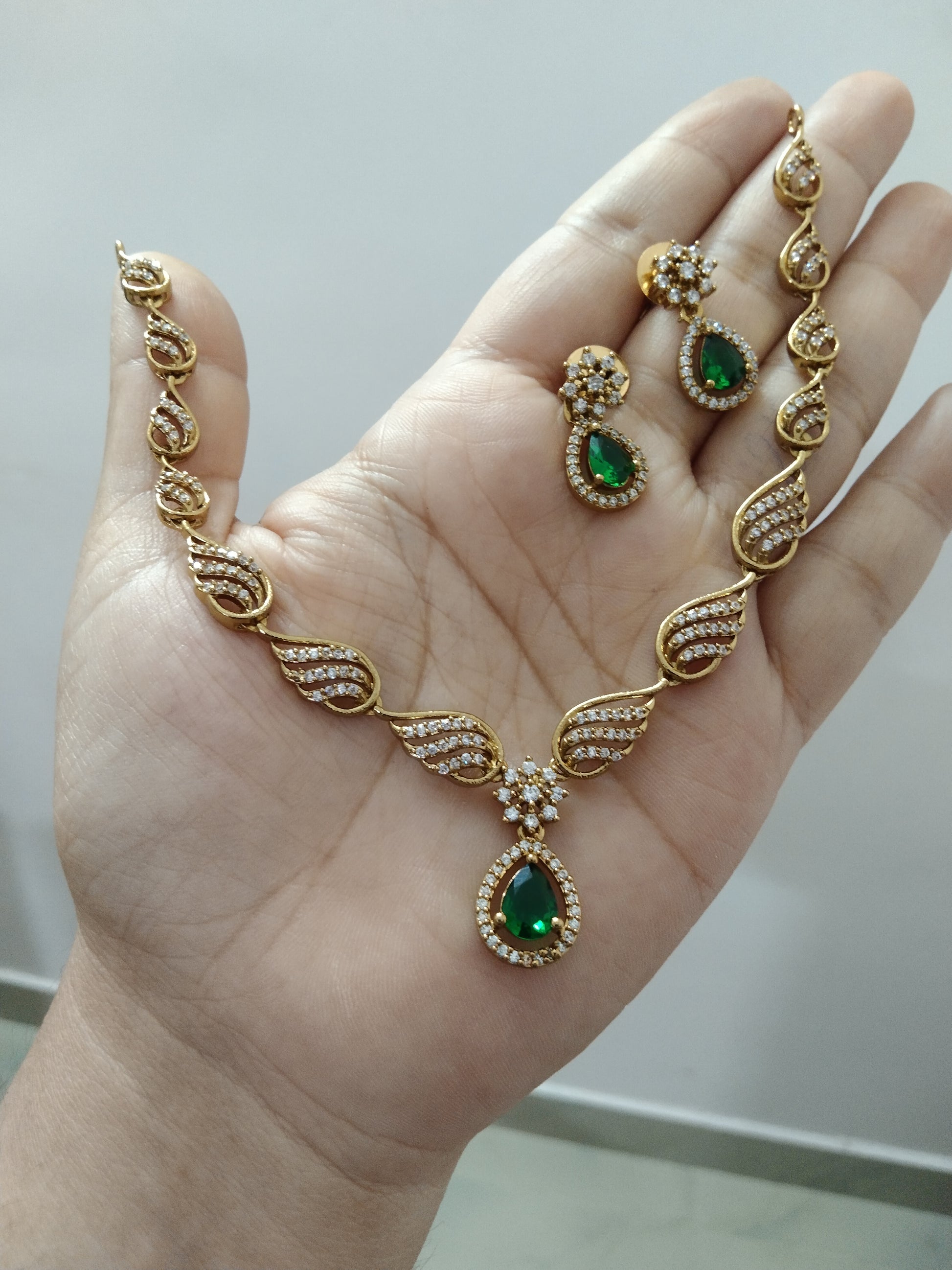 AD Leaf Necklace Set V1