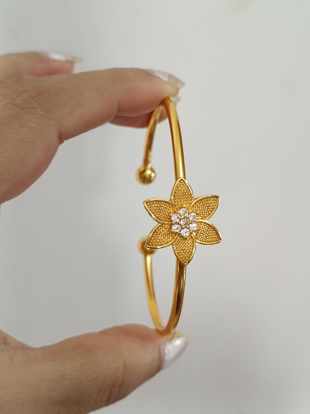 Micro Polish Flower Open Bangle