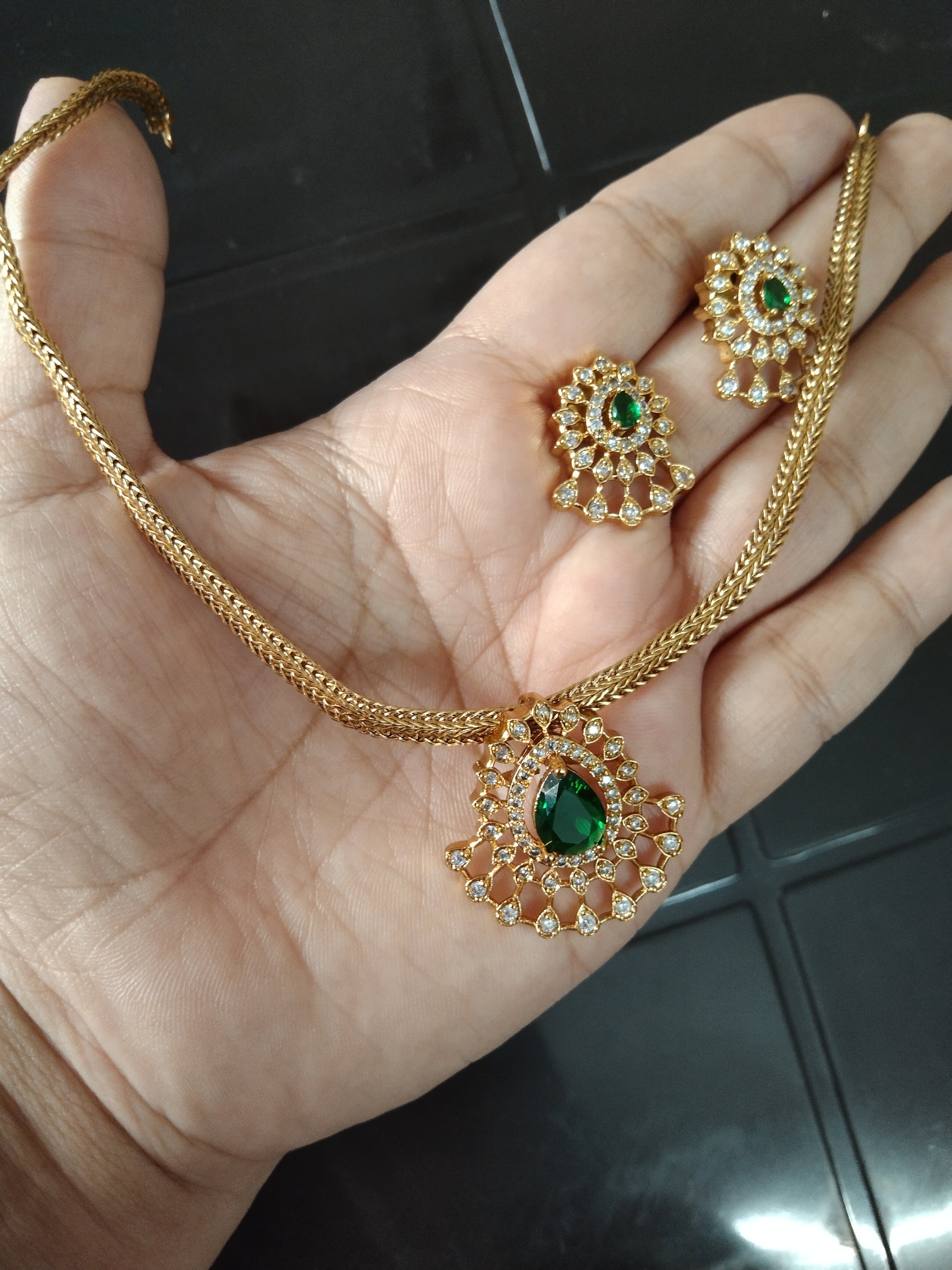 AD Stone Pendant Necklace Set V3