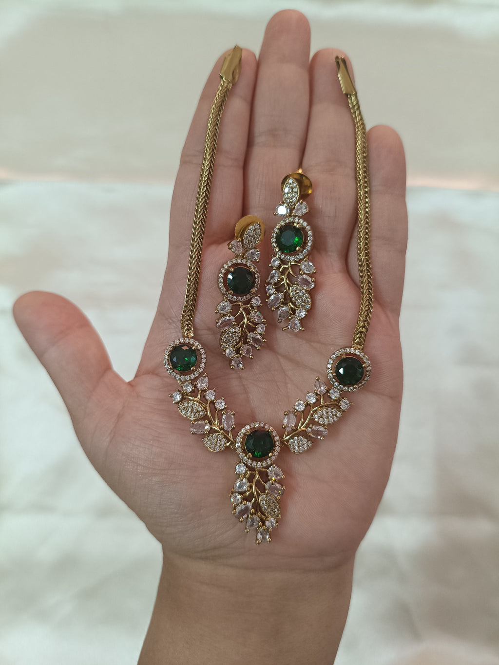 AD Flower Necklace Set V46