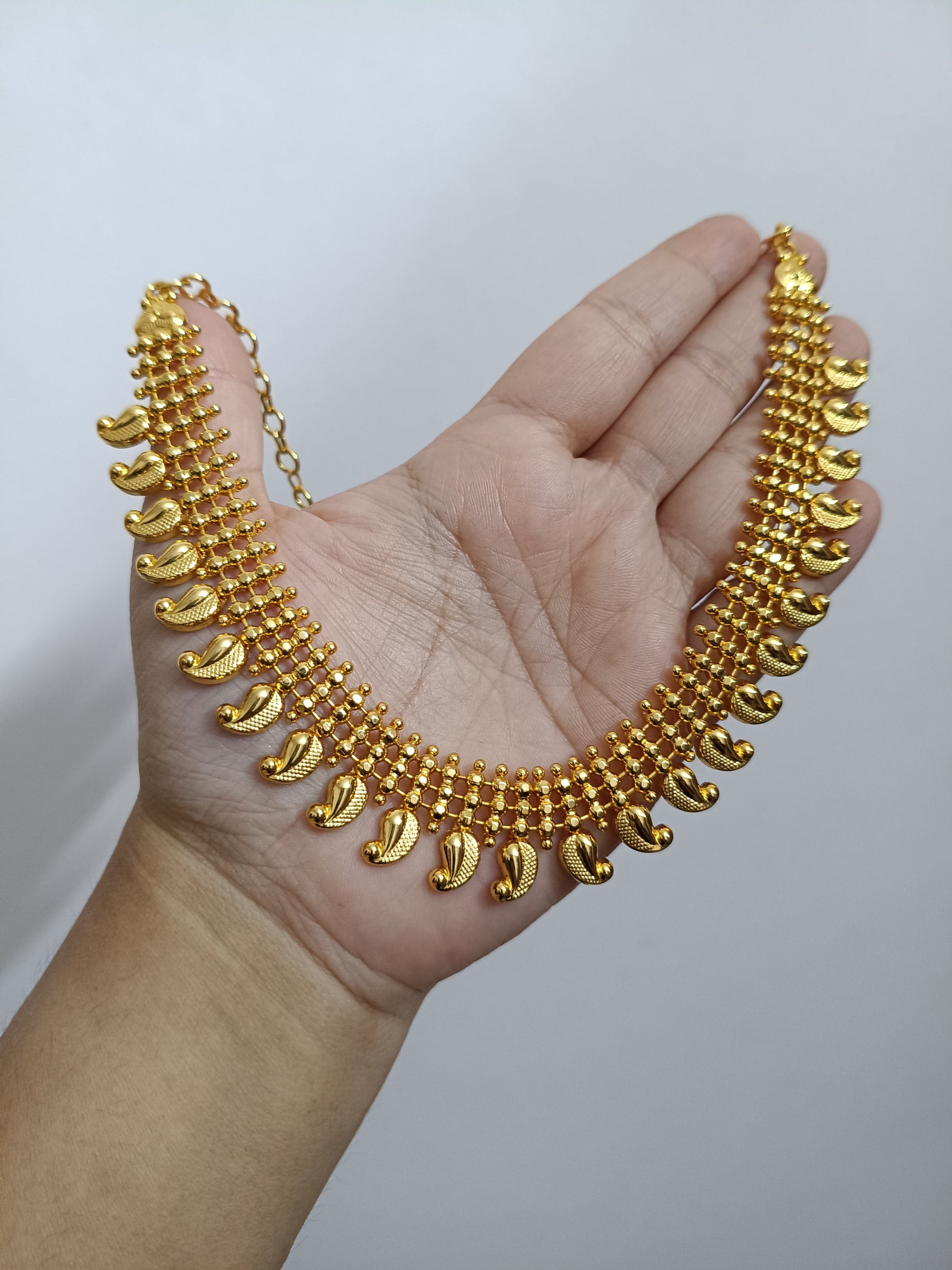 Micro Polish Mango Necklace V2