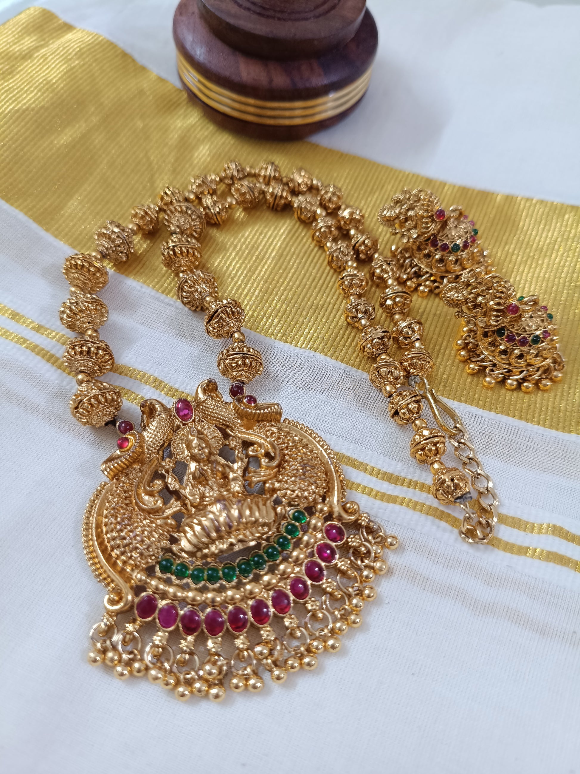 Lakshmi Pendant Mid Long Necklace Set V181