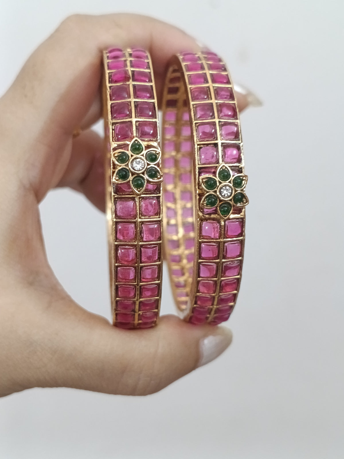Matte Finish Kemp Stone Bangles of 2 V4